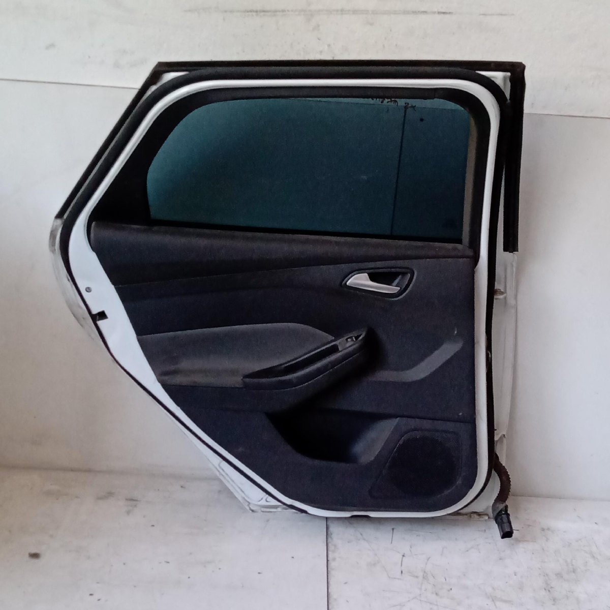 Porta posteriore sinistra Porta posteriore sinistra