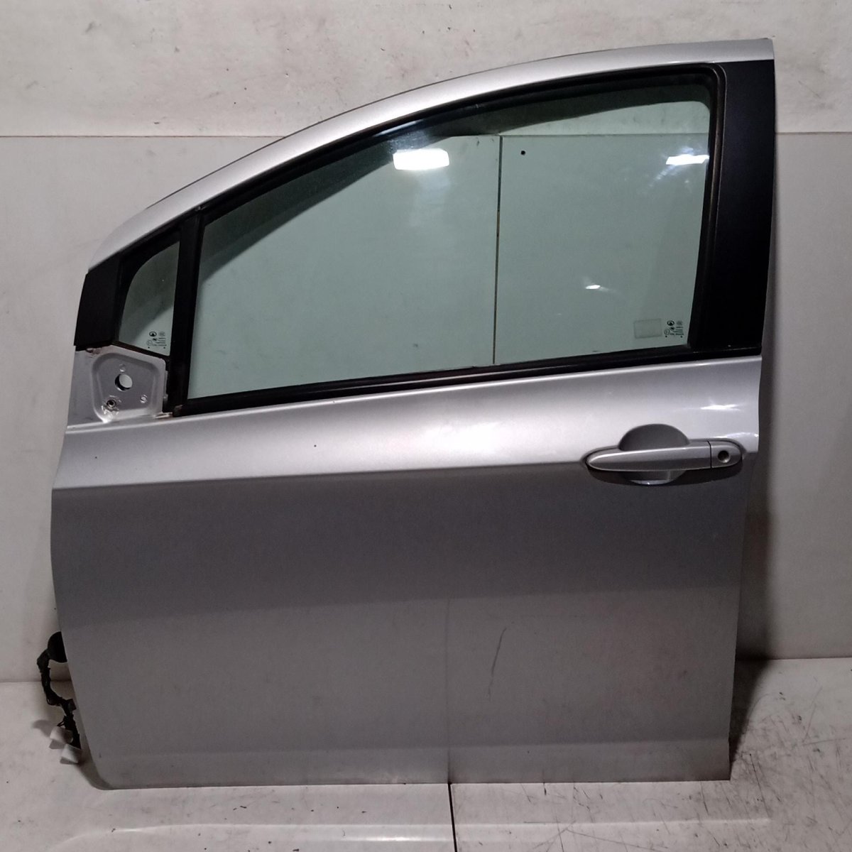 Porta anteriore sinistra Porta anteriore sinistra