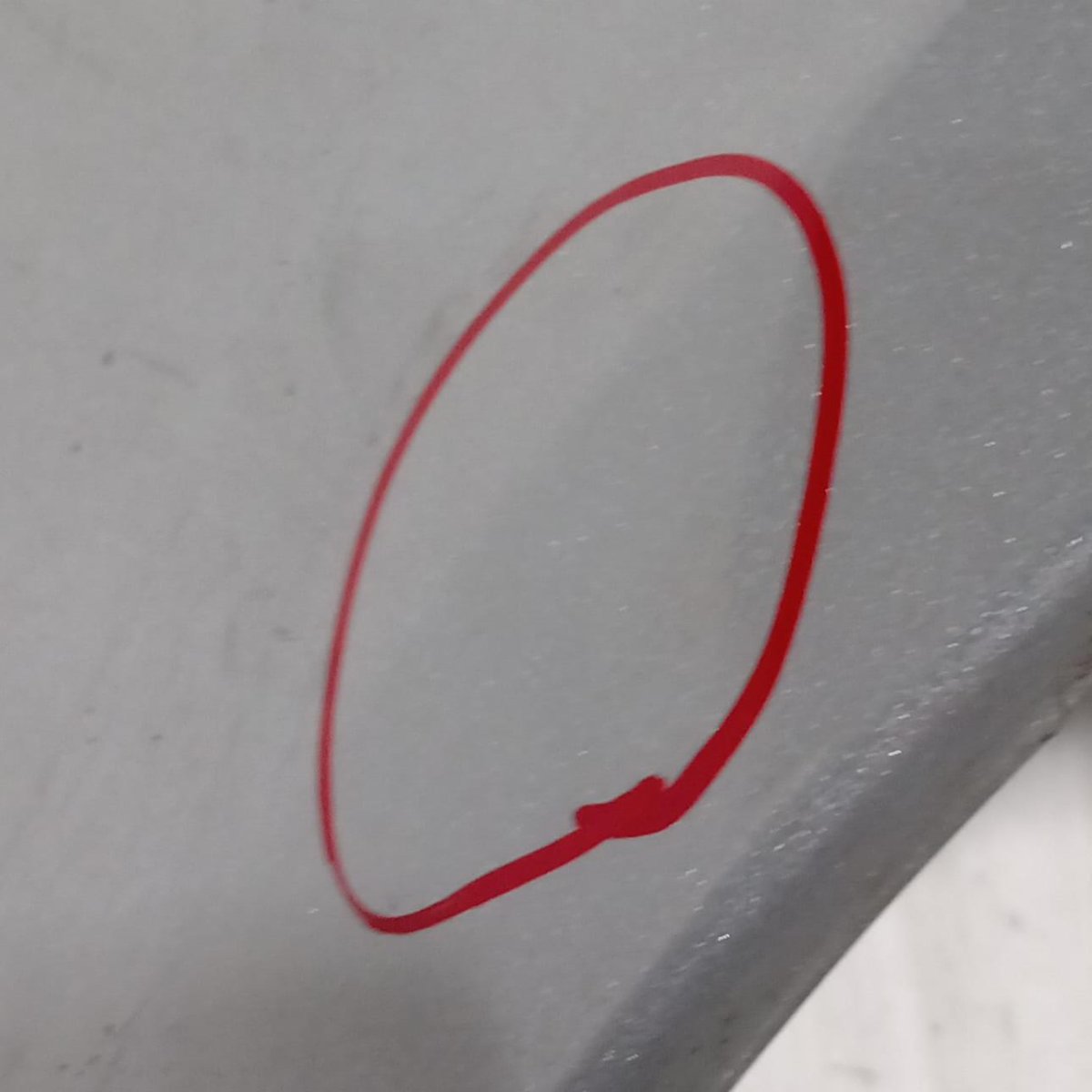 Parafango anteriore destro Parafango anteriore destro