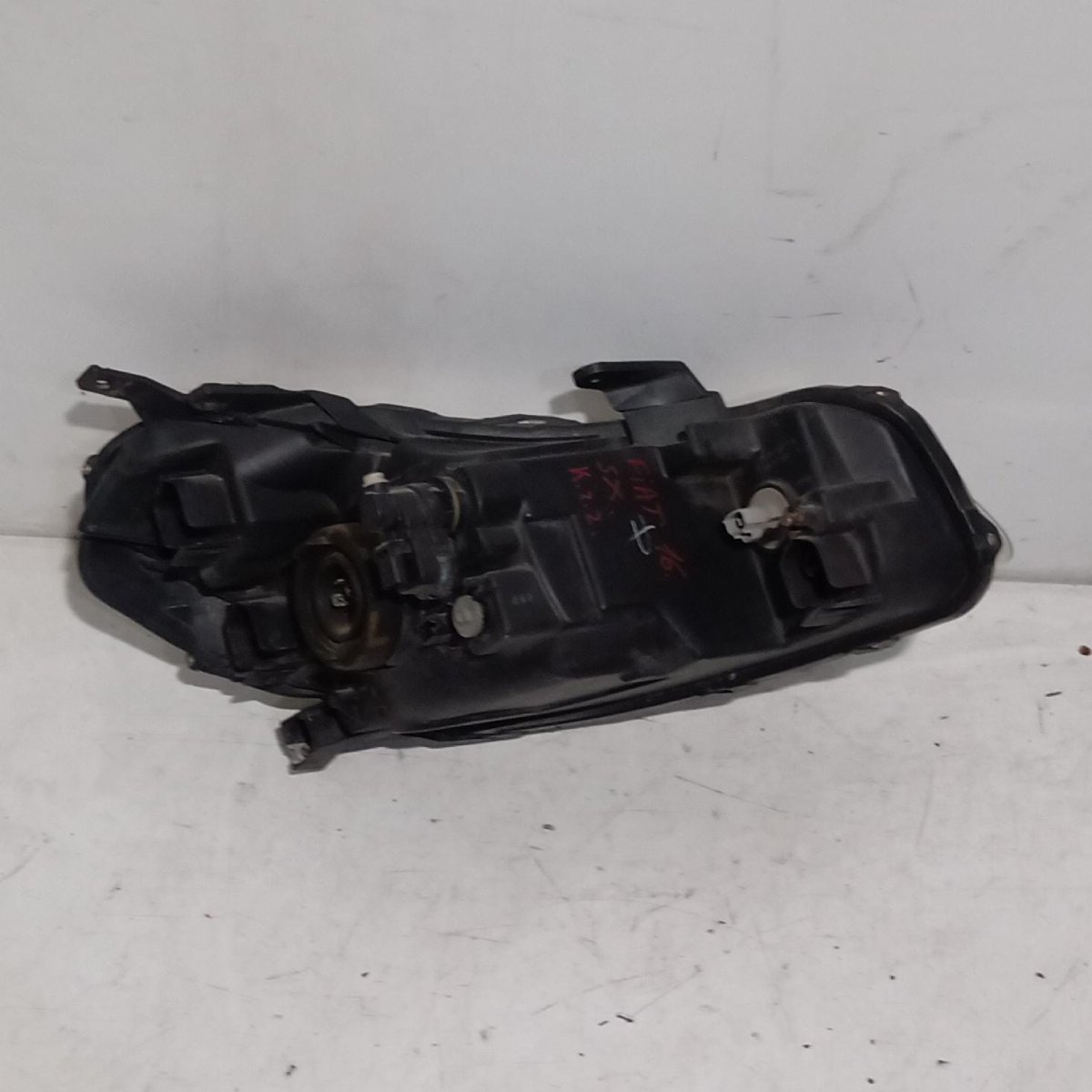 Fanale anteriore sinistro