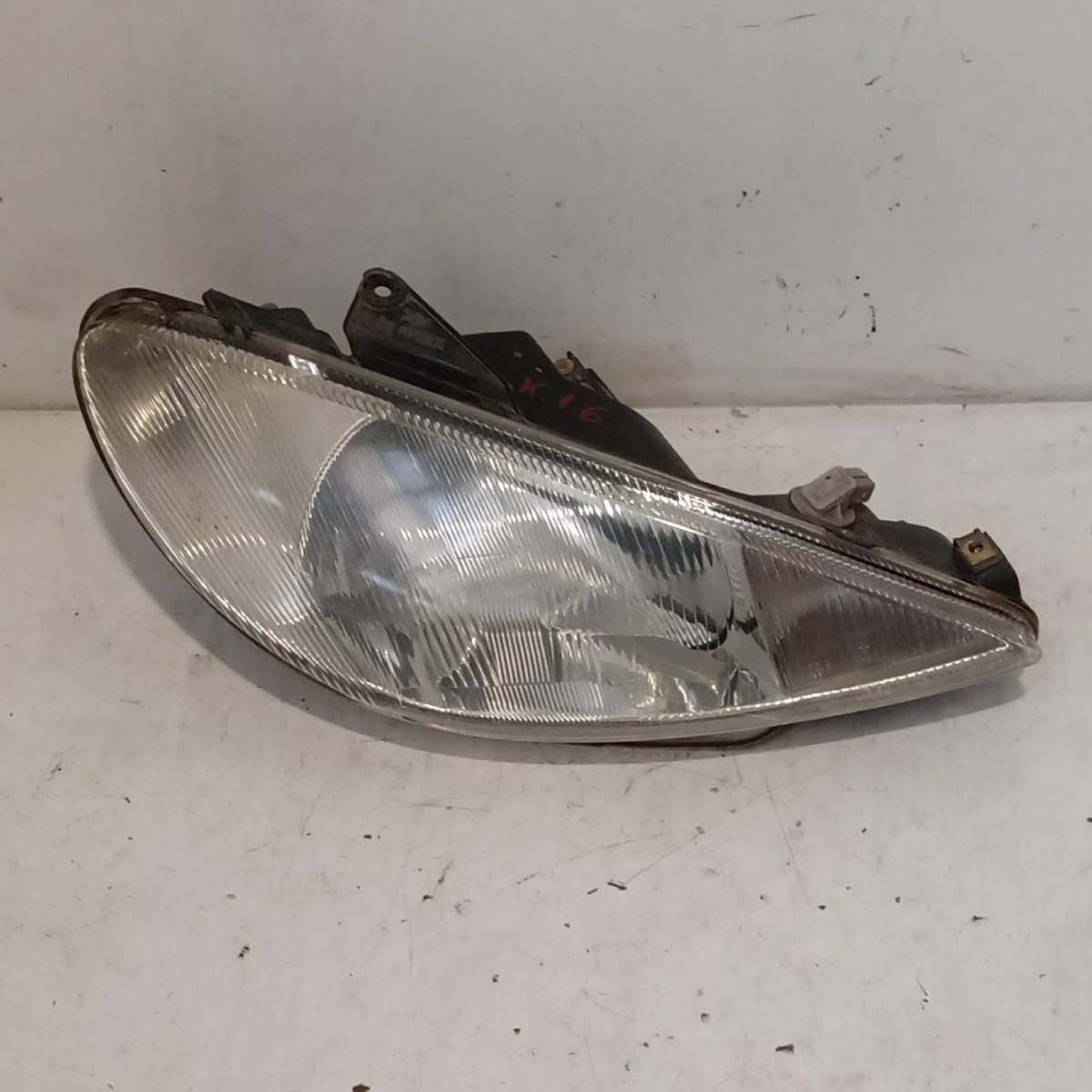 Fanale anteriore destro