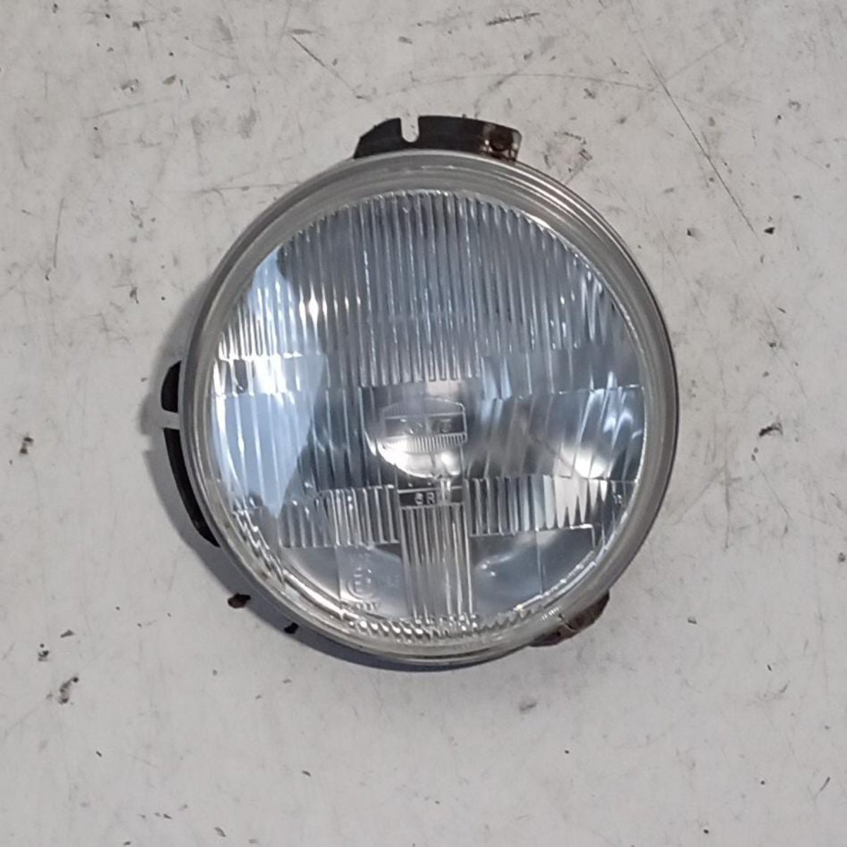 Fanale anteriore sinistro