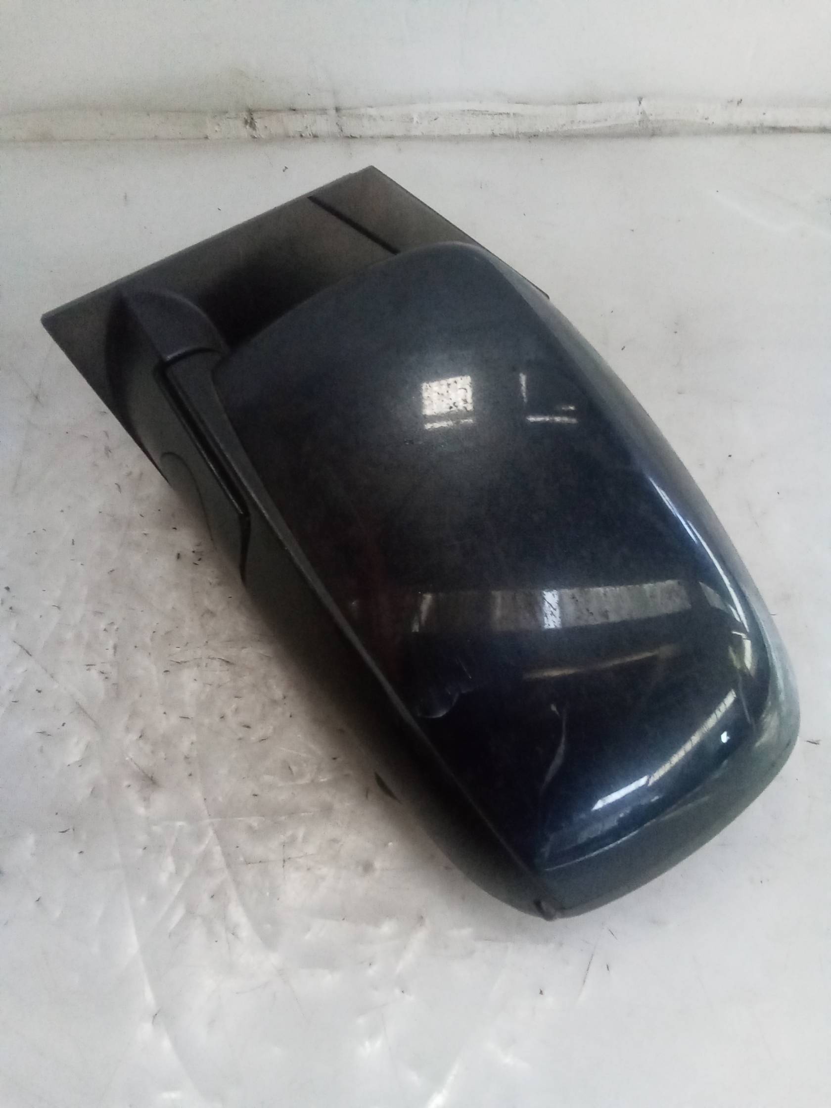 Retrovisore est. compl. sx.