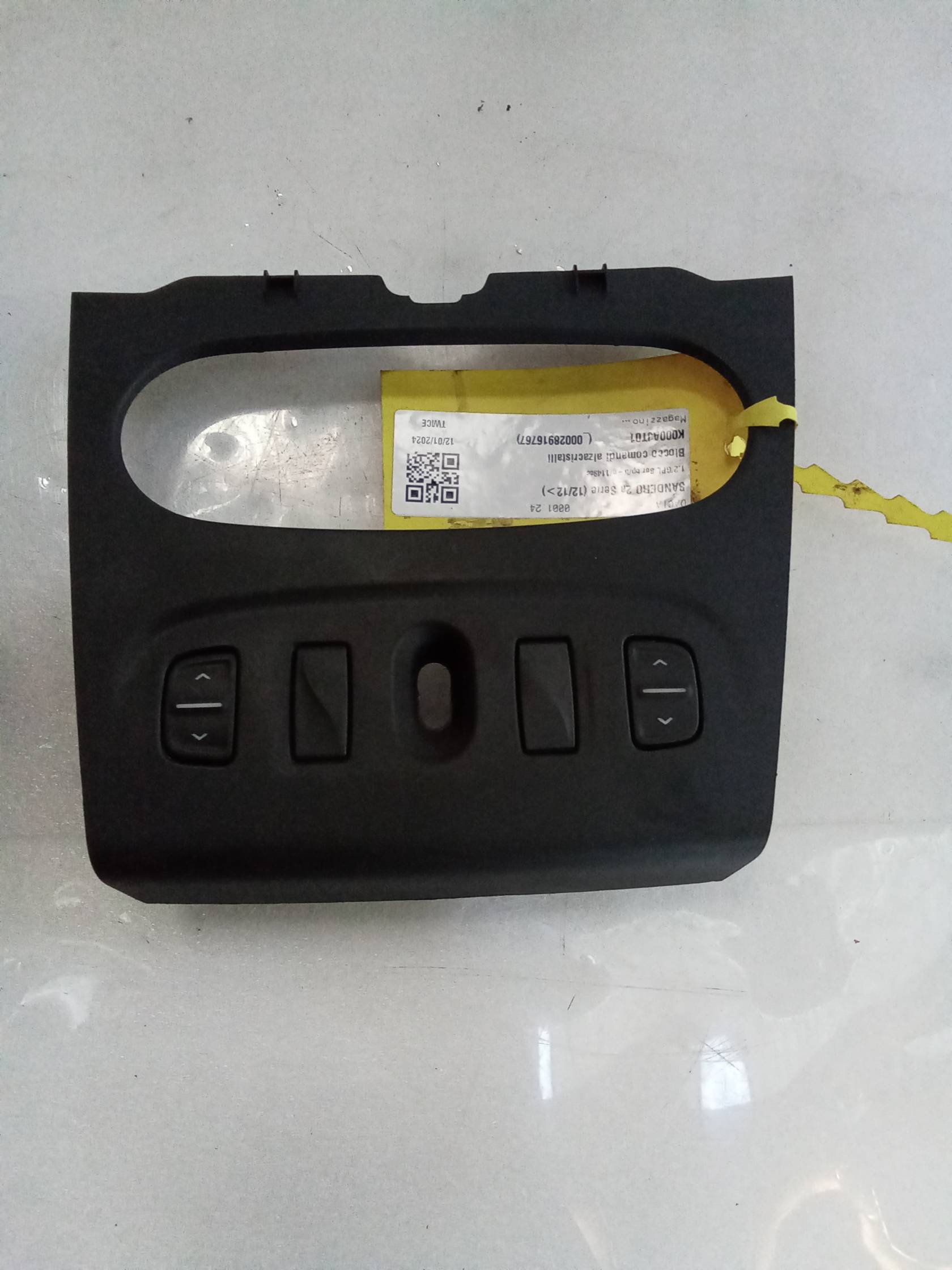 Blocco comandi alzacristalli