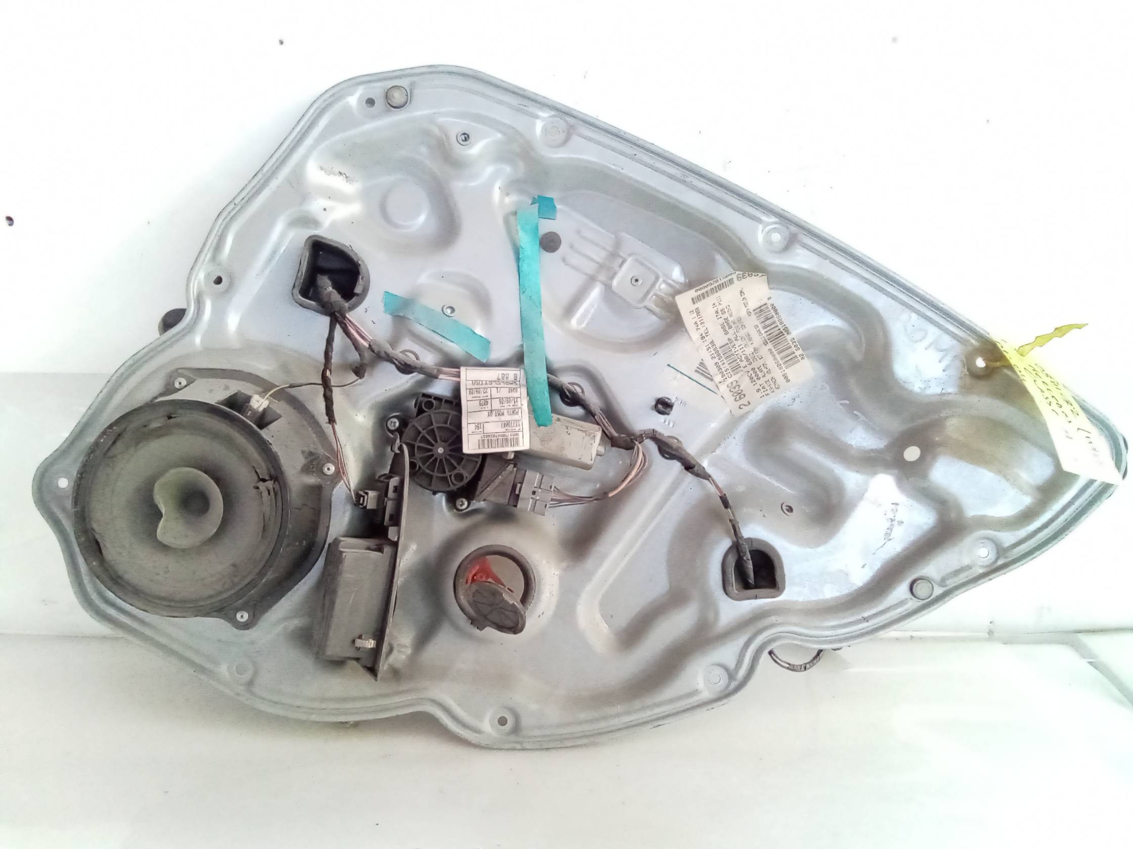 Alzacristallo elettr. porta post. con motorino dx.