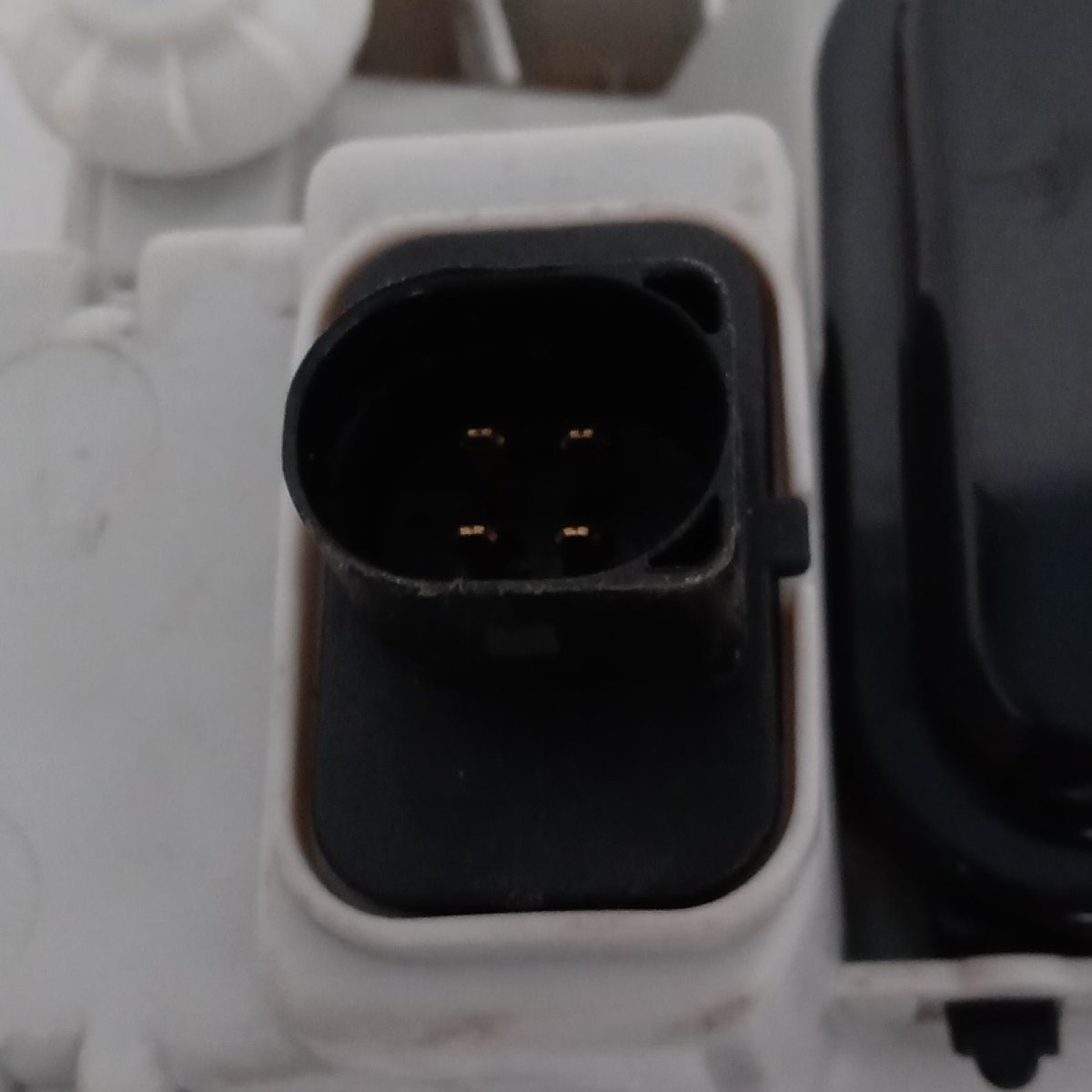 Fanale anteriore sinistro