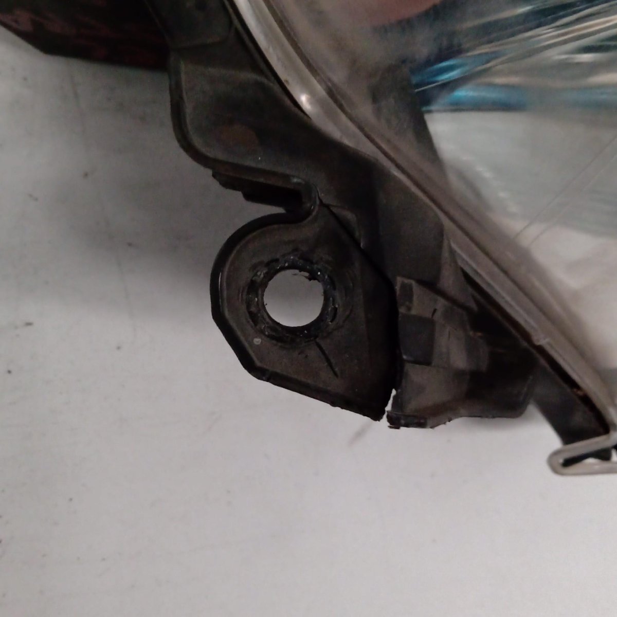 Fanale anteriore sinistro