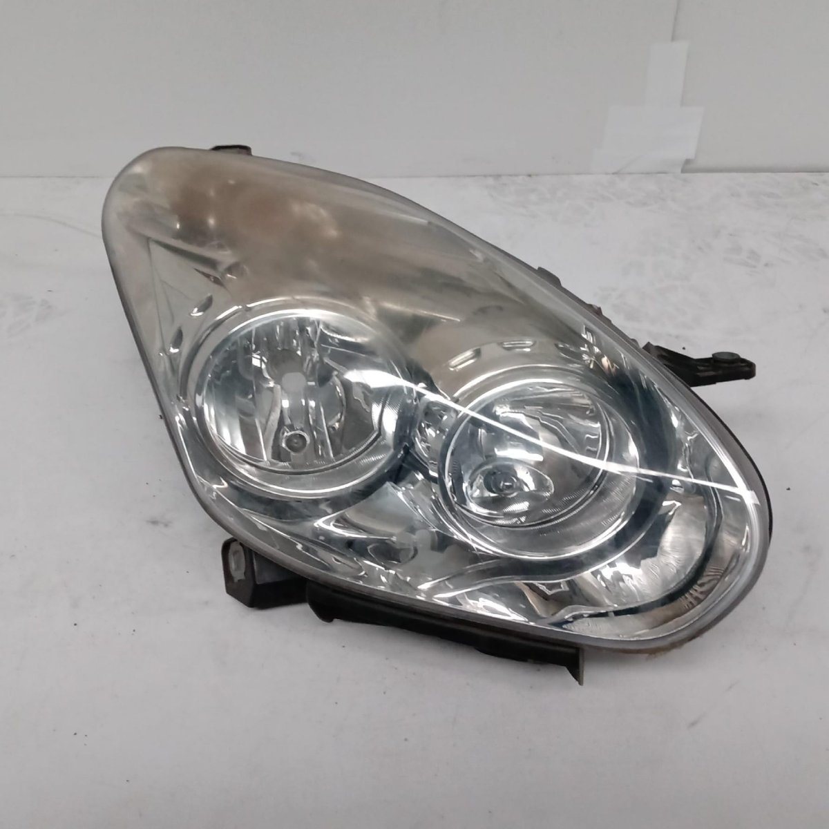 Fanale anteriore destro