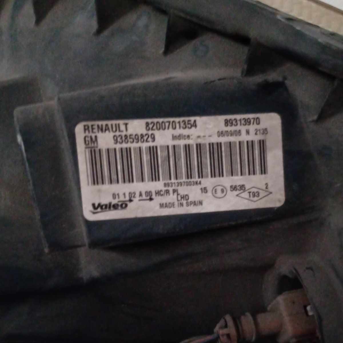 Fanale anteriore sinistro