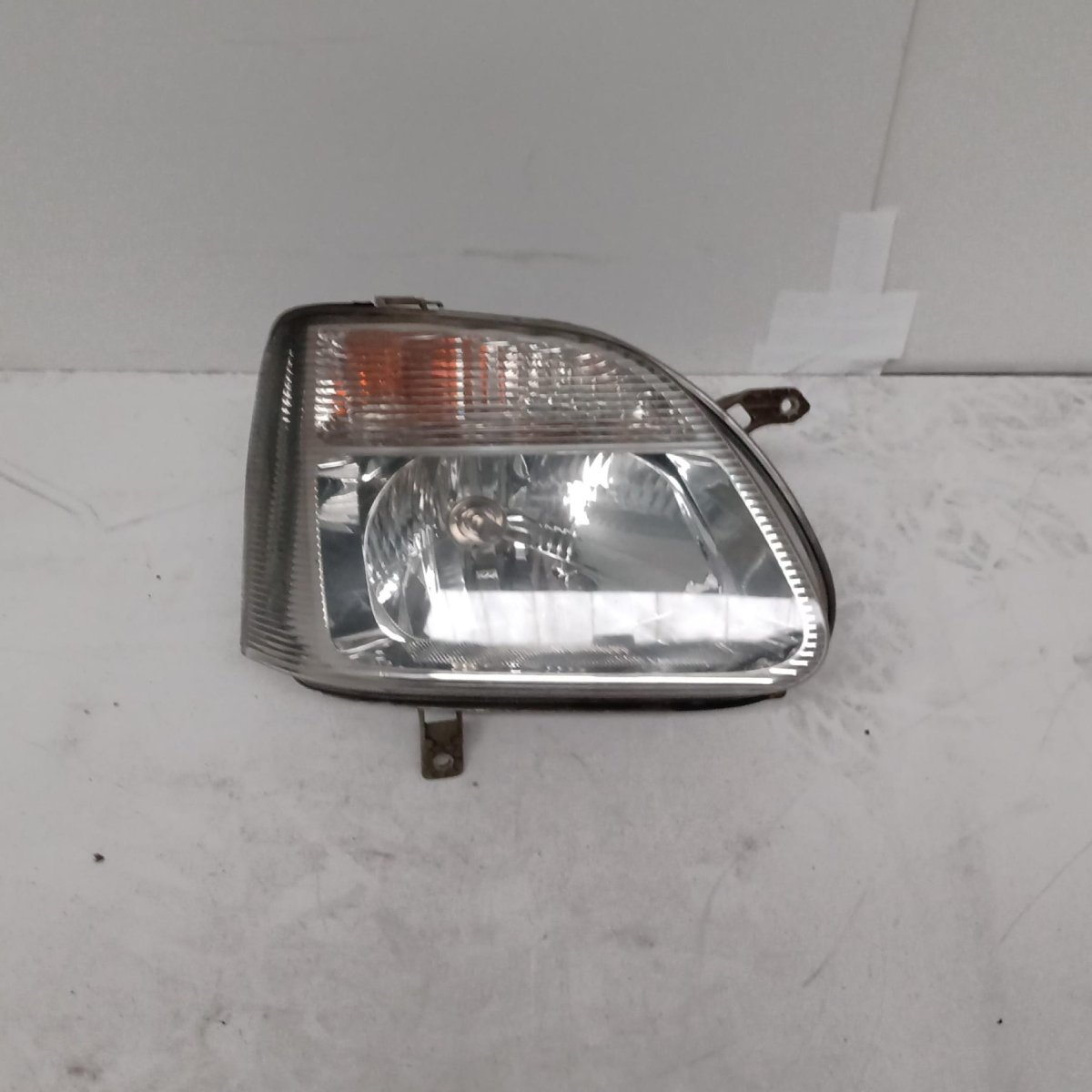 Fanale anteriore destro