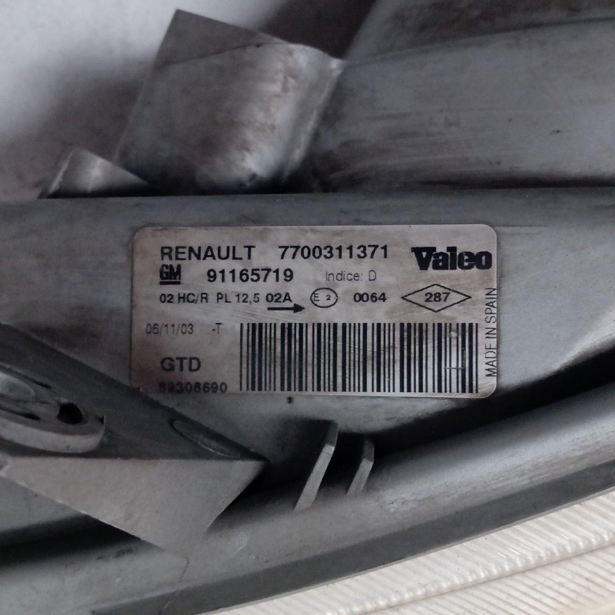 Fanale anteriore sinistro