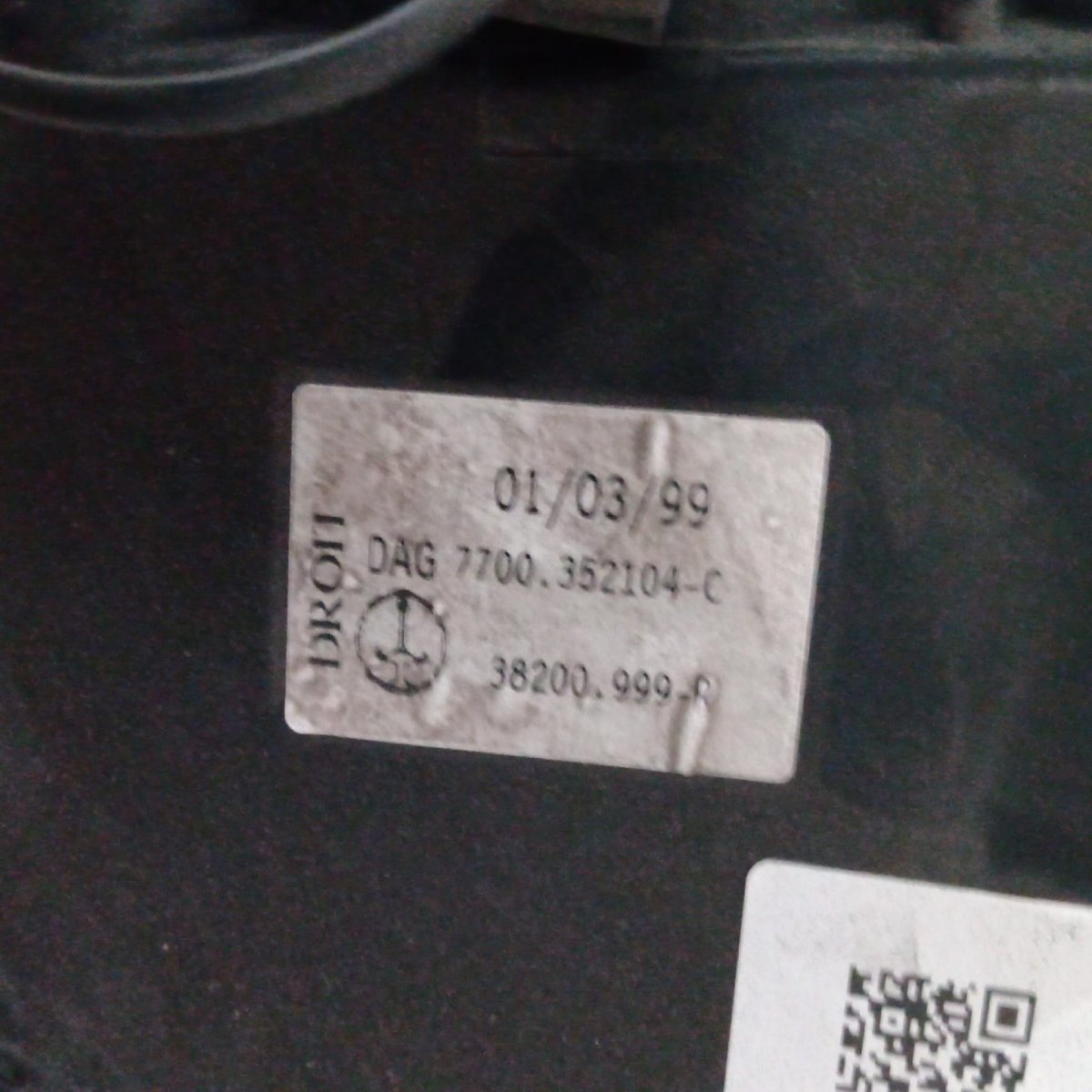 Fanale anteriore destro