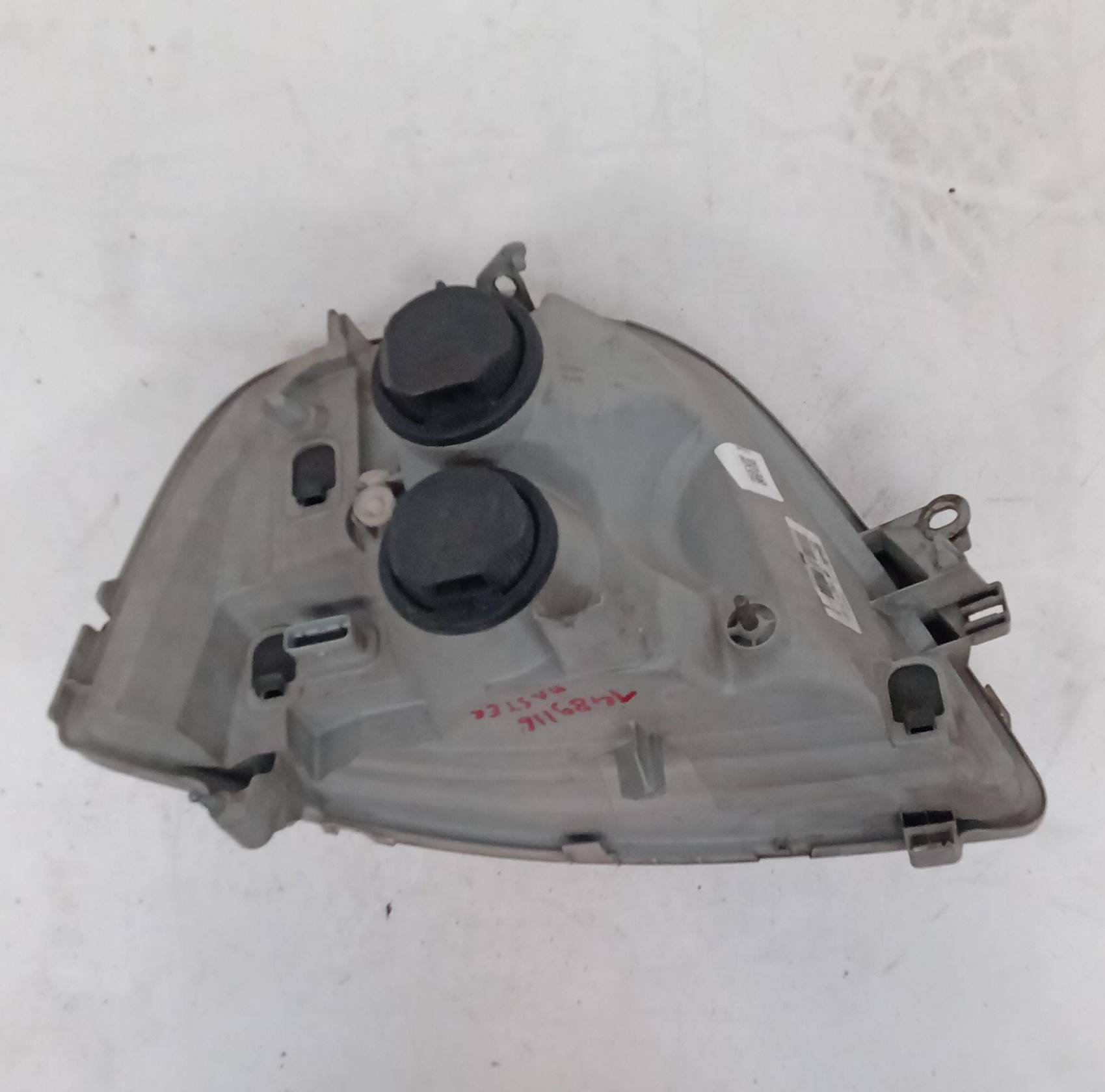 Fanale anteriore sinistro