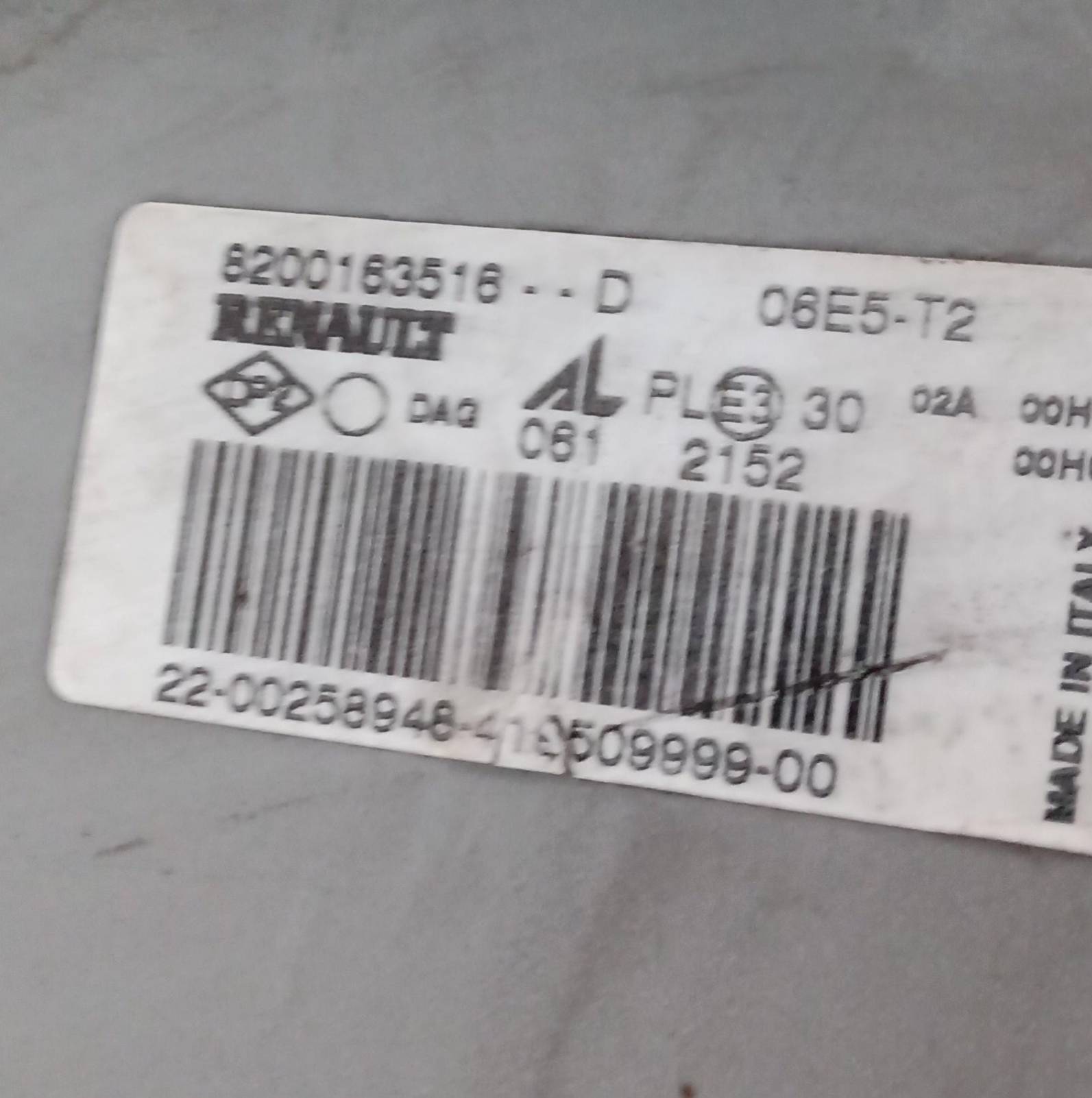 Fanale anteriore sinistro