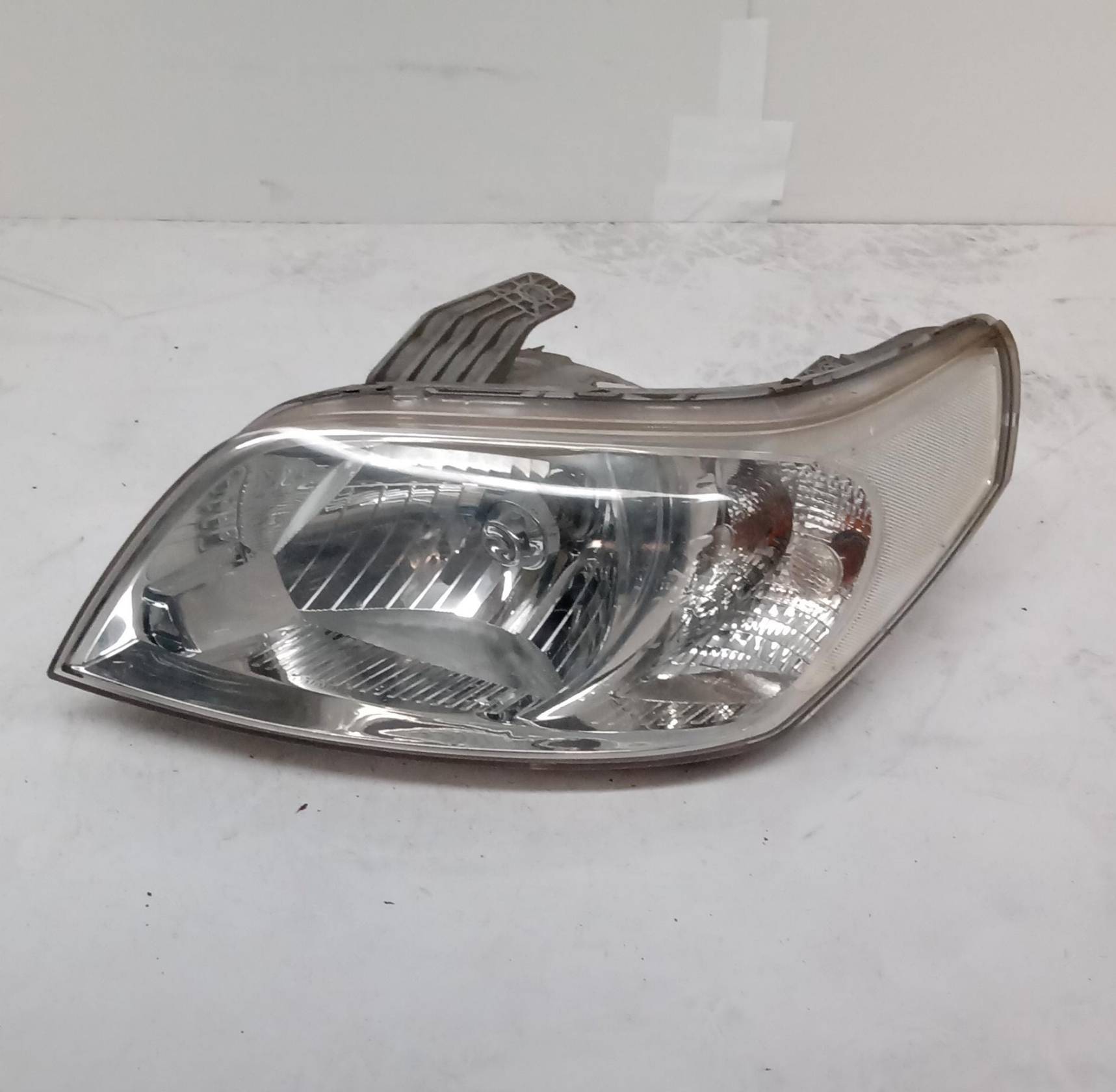 Fanale anteriore sinistro