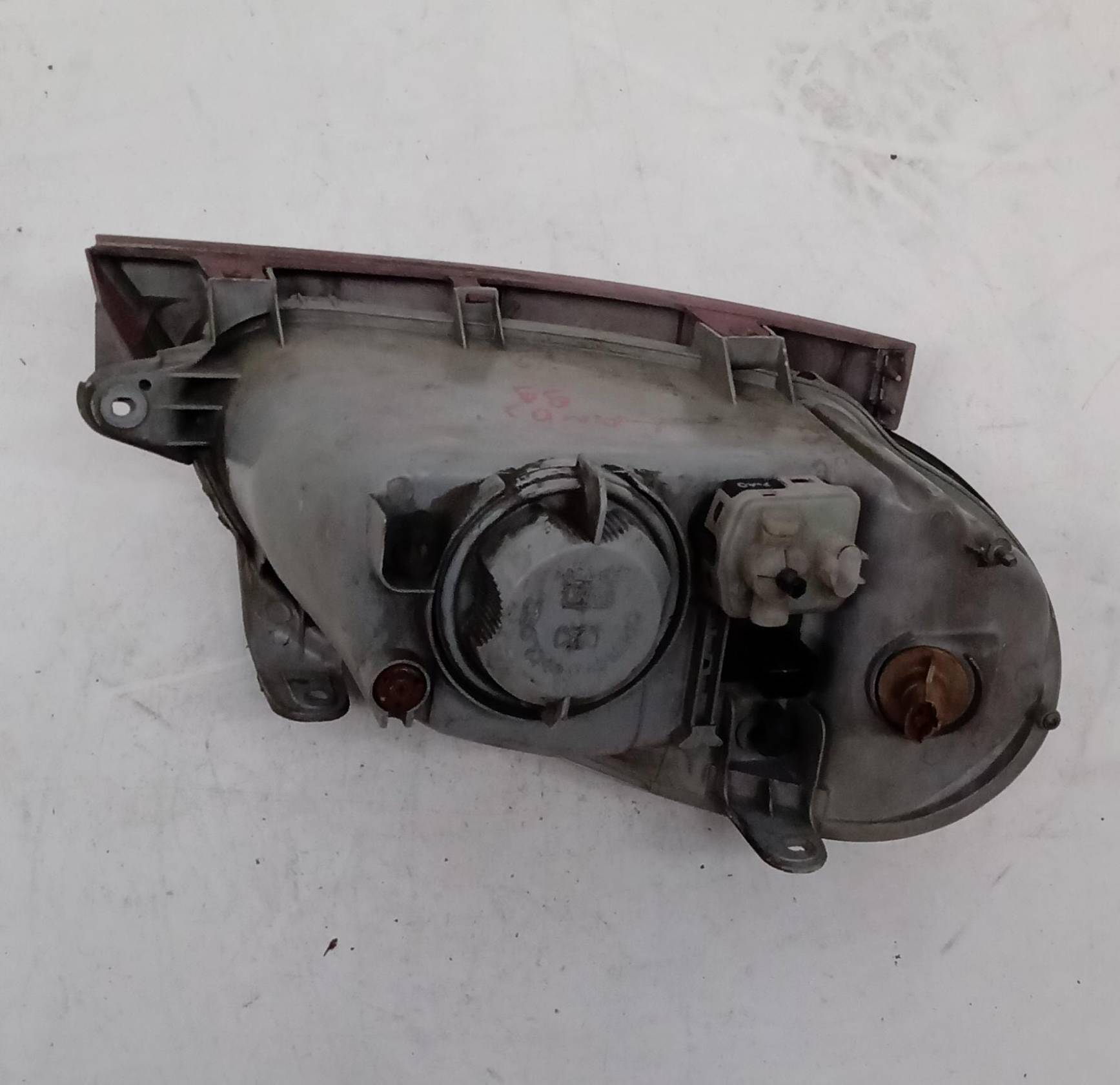 Fanale anteriore sinistro