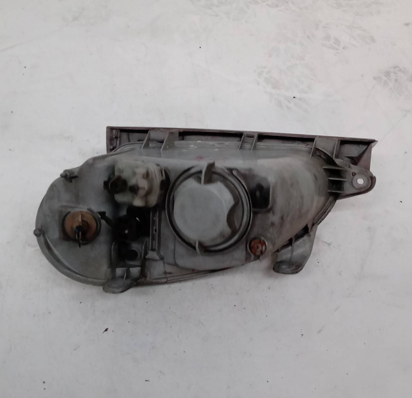 Fanale anteriore destro