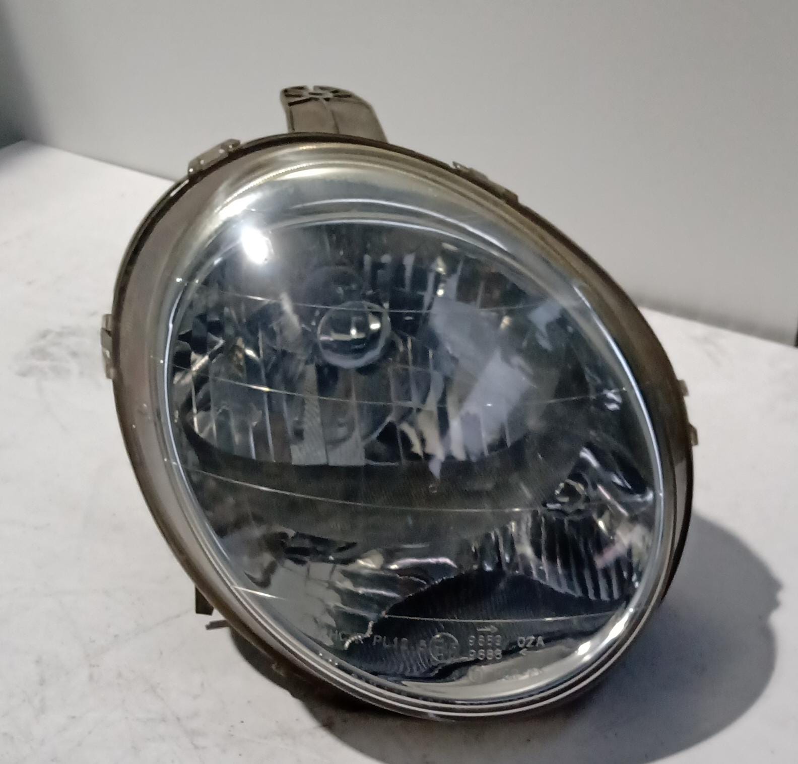 Fanale anteriore destro