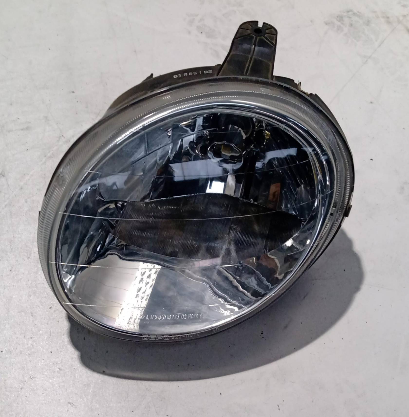 Fanale anteriore sinistro