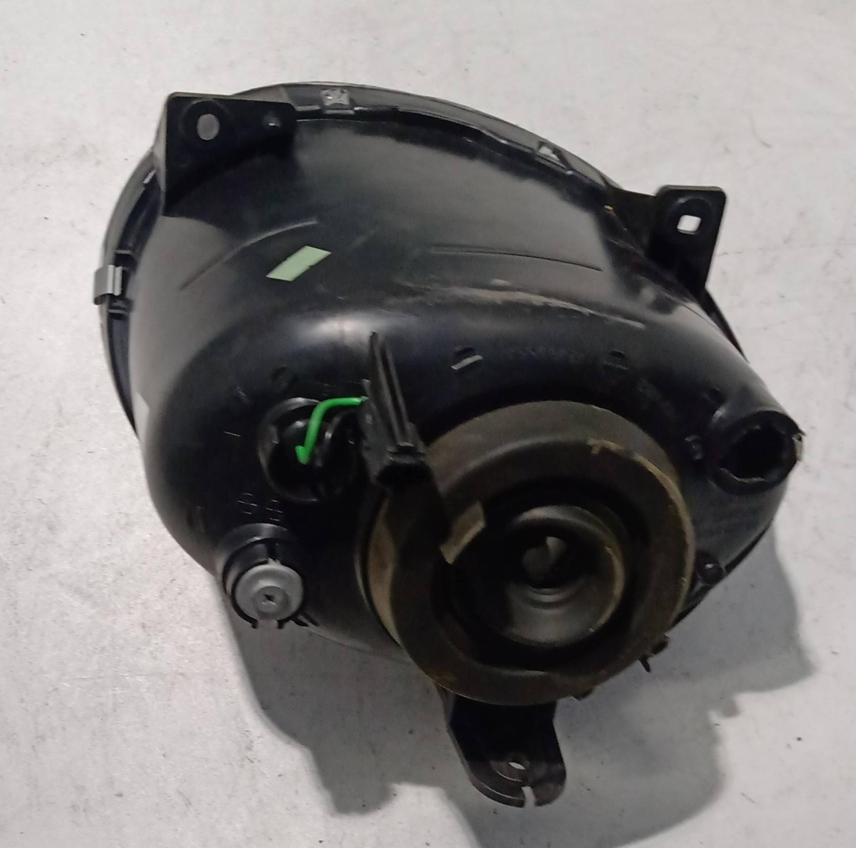 Fanale anteriore sinistro