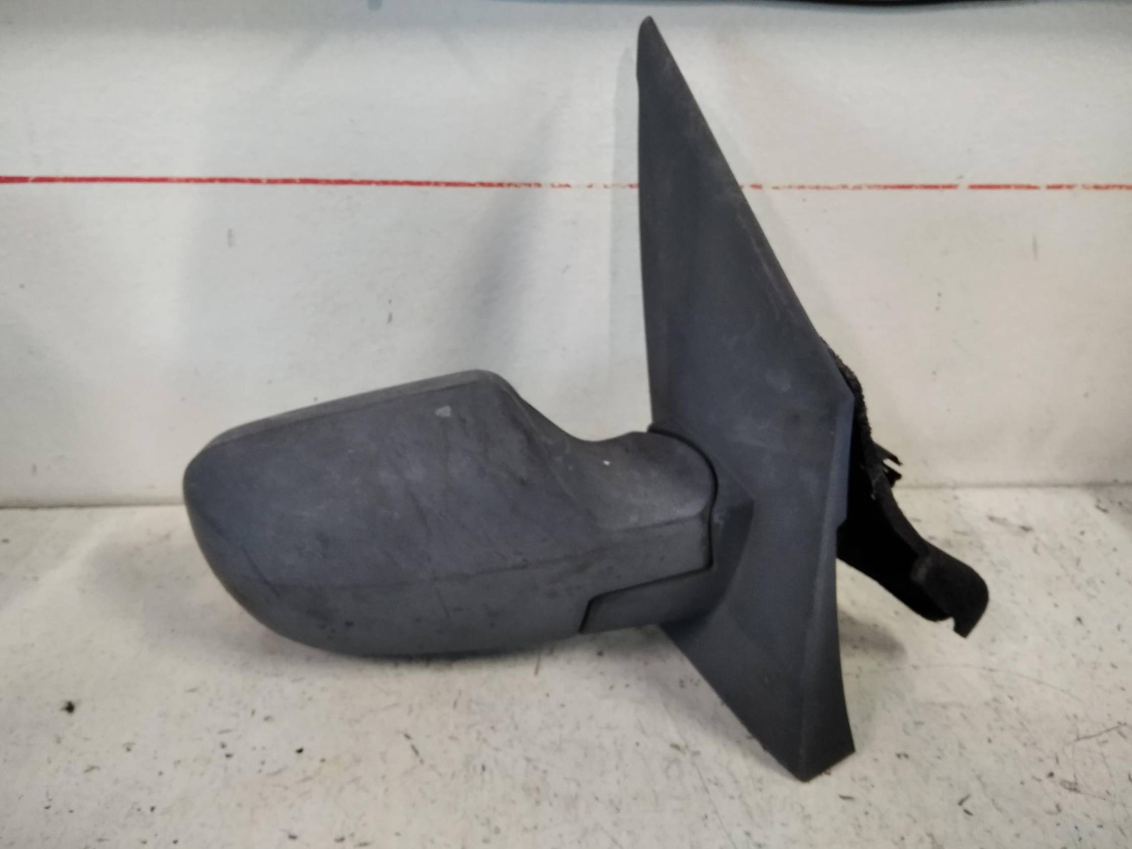 Retrovisore est. regolaz. elettr. dx.