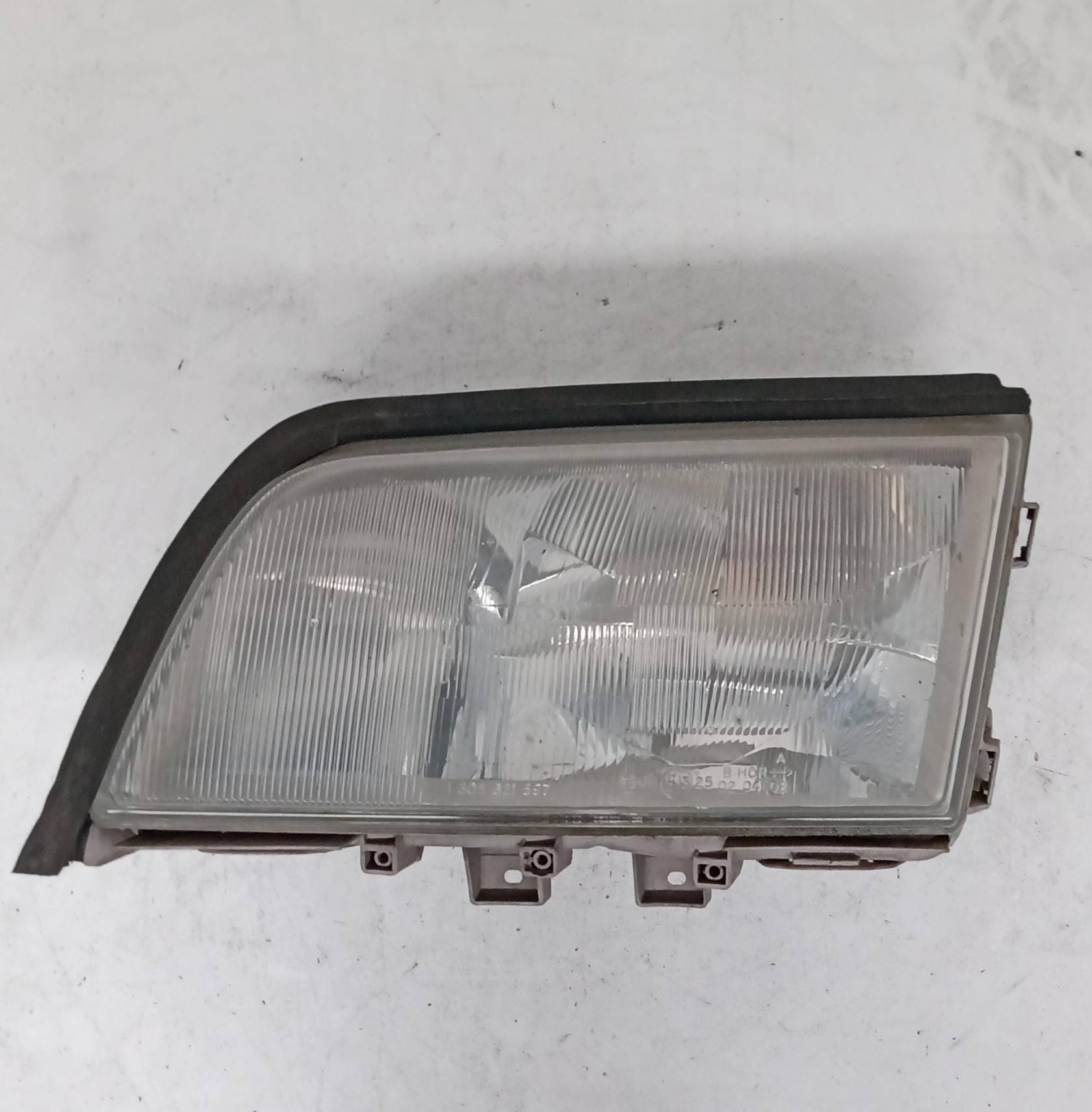 Fanale anteriore sinistro