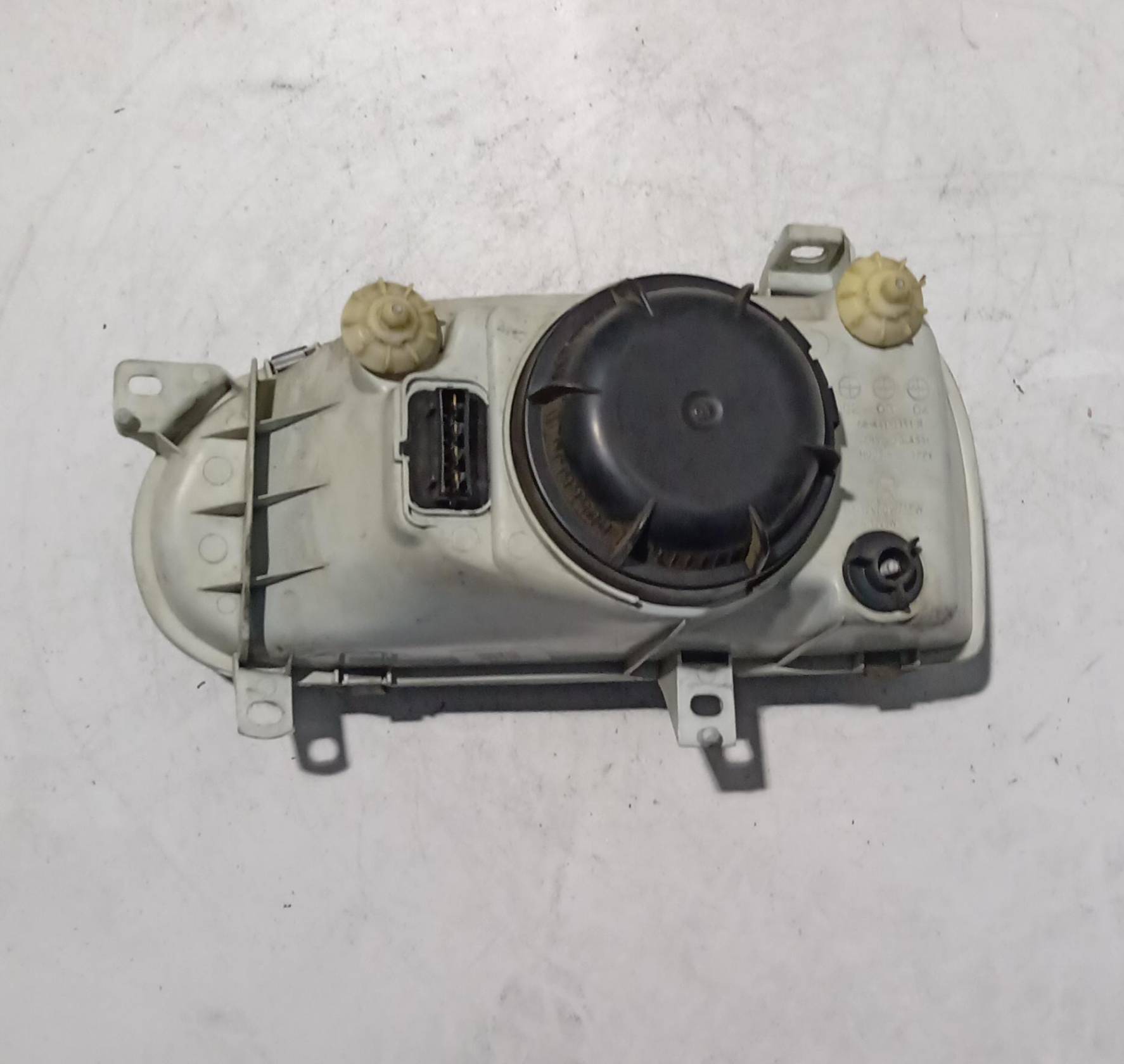 Fanale anteriore destro