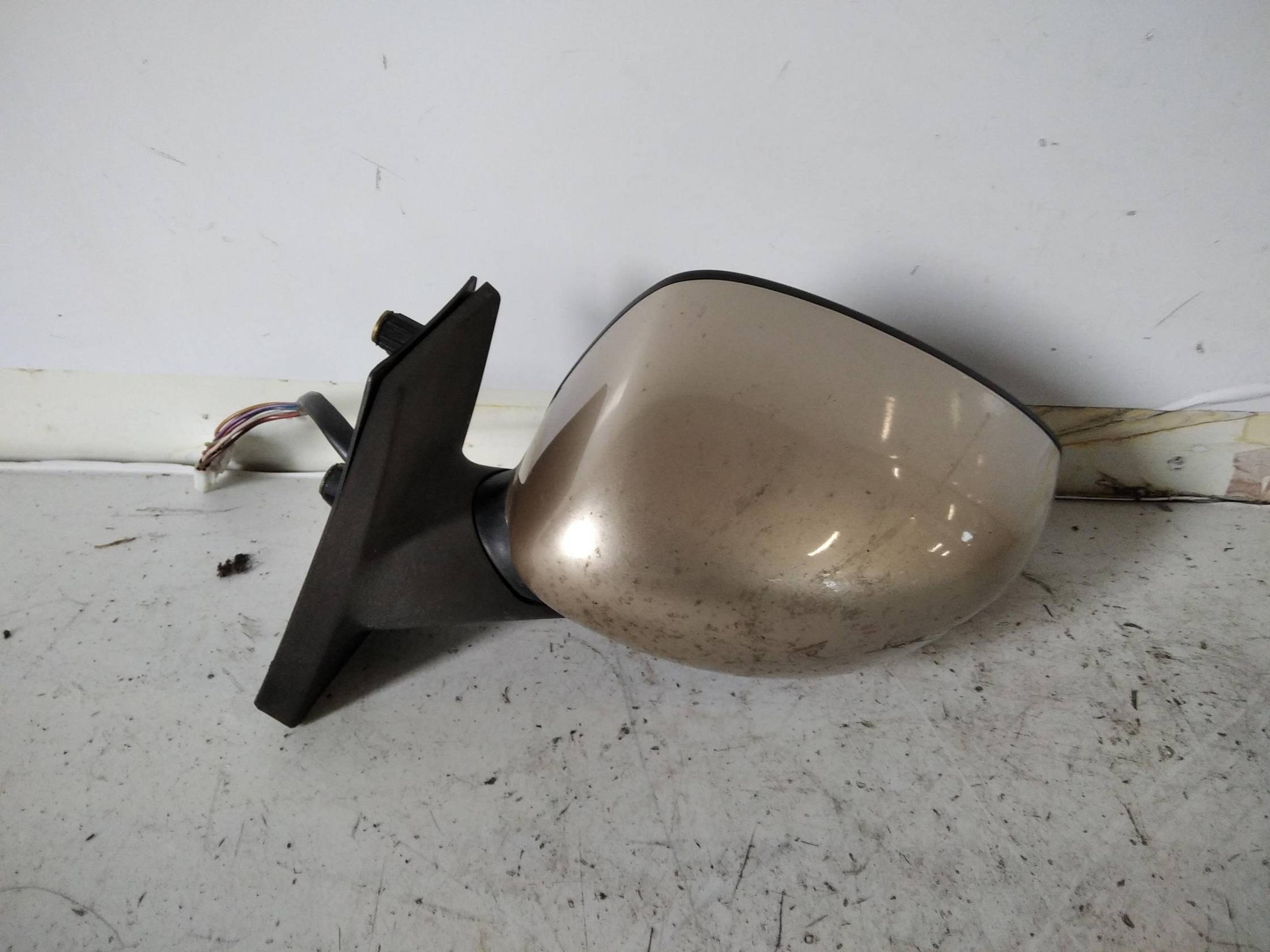 Retrovisore est. regolaz. elettr. sx.