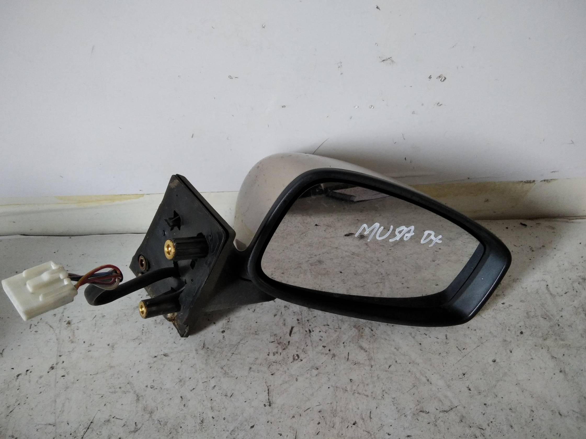 Retrovisore est. regolaz. elettr. dx.