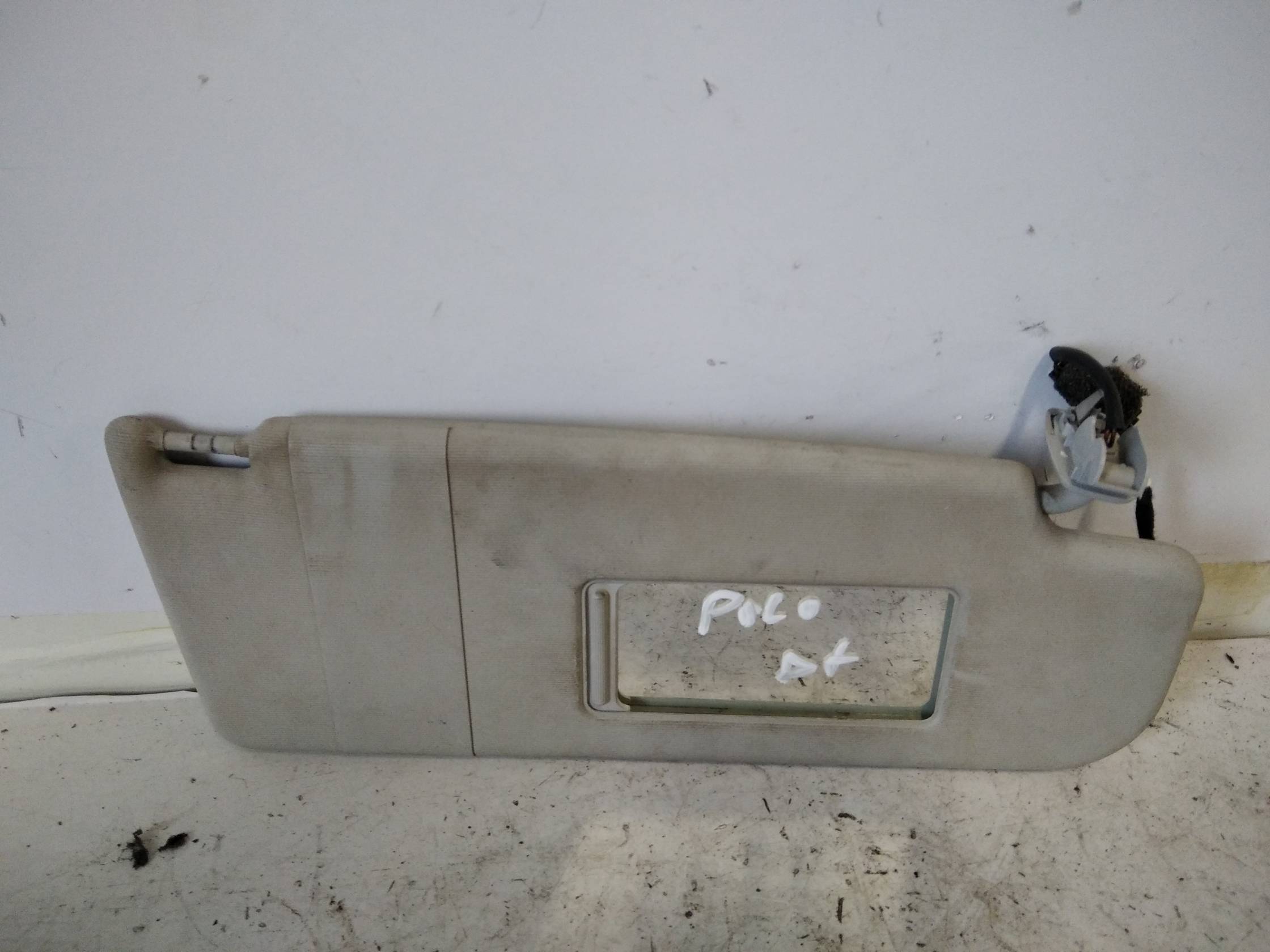 Aletta parasole parabrezza dx.