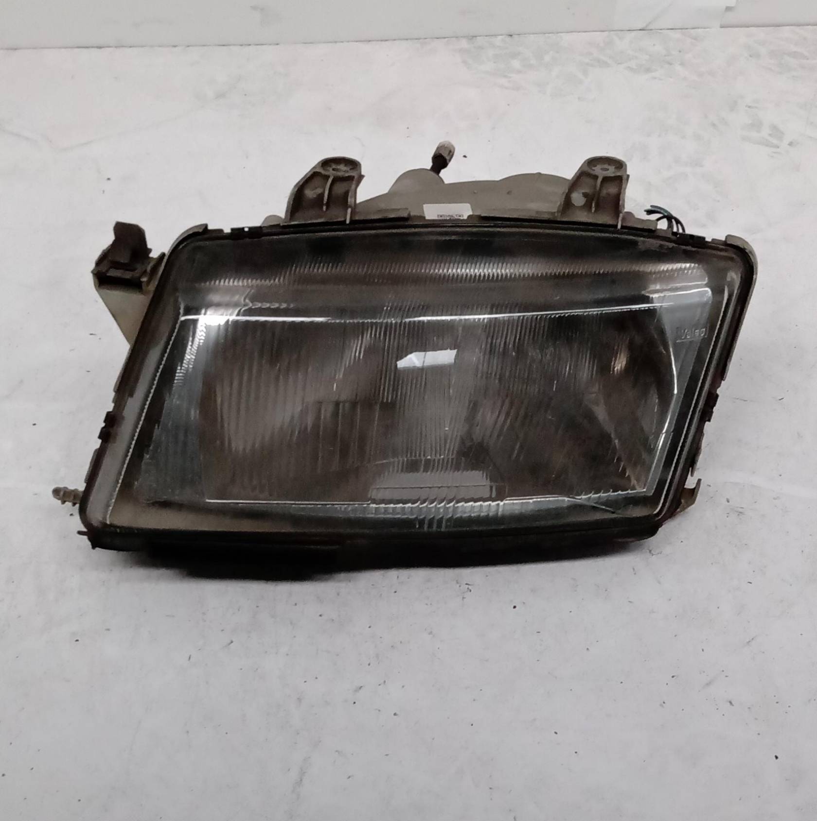 Fanale anteriore sinistro