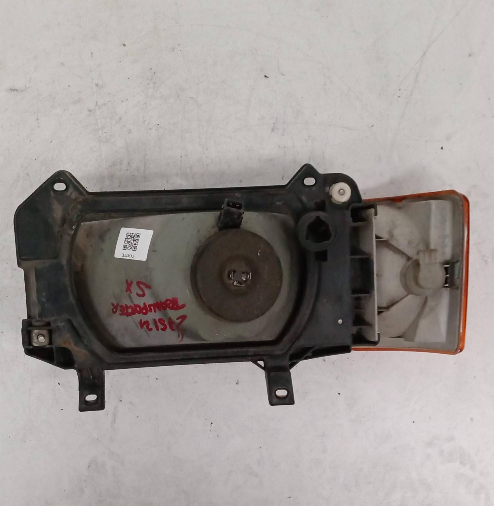 Fanale anteriore sinistro