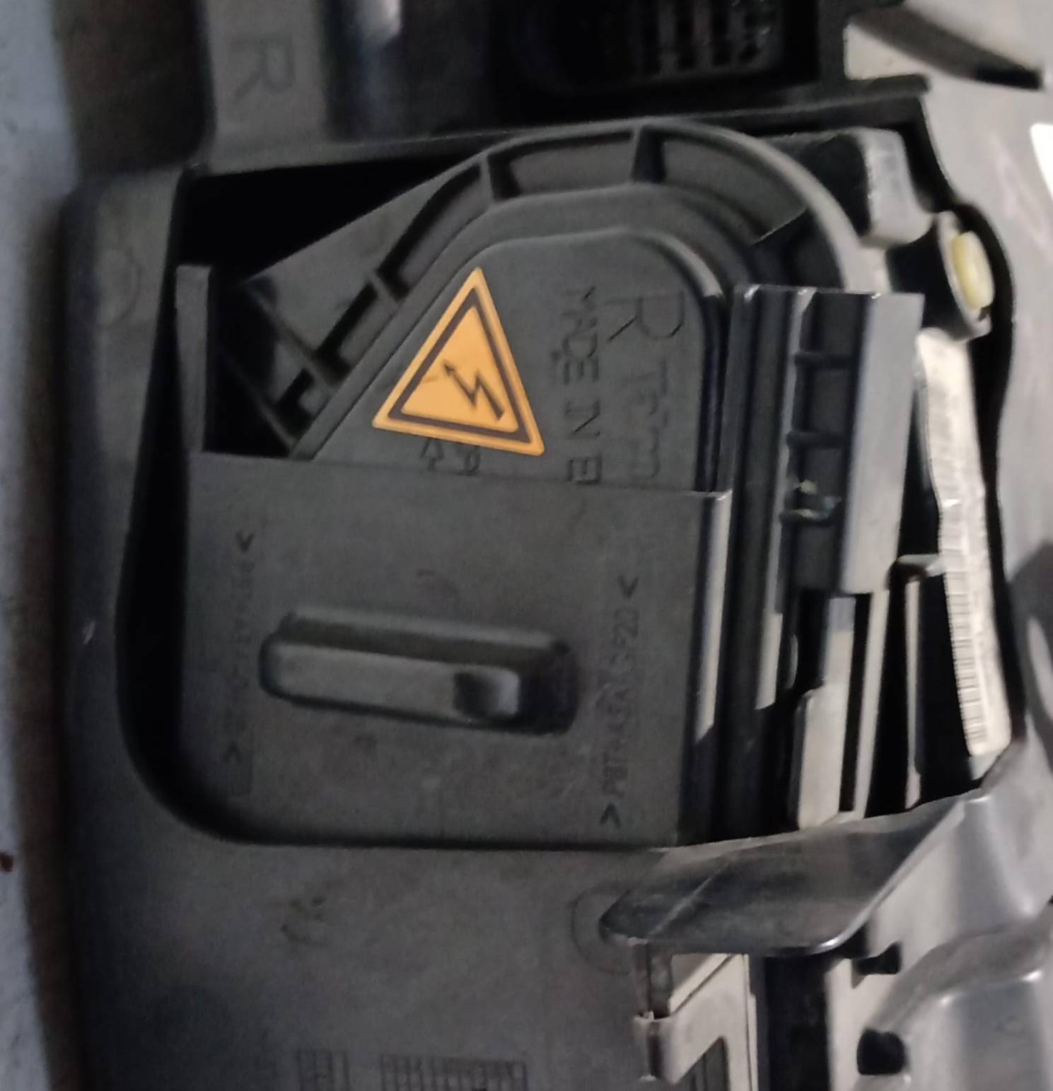 Fanale anteriore destro