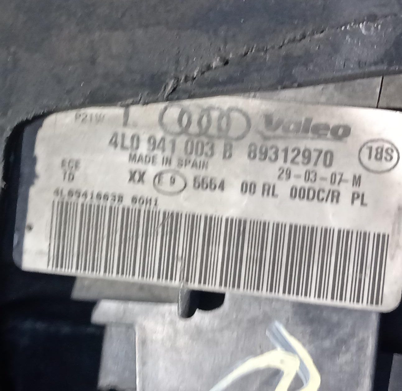 Fanale anteriore sinistro