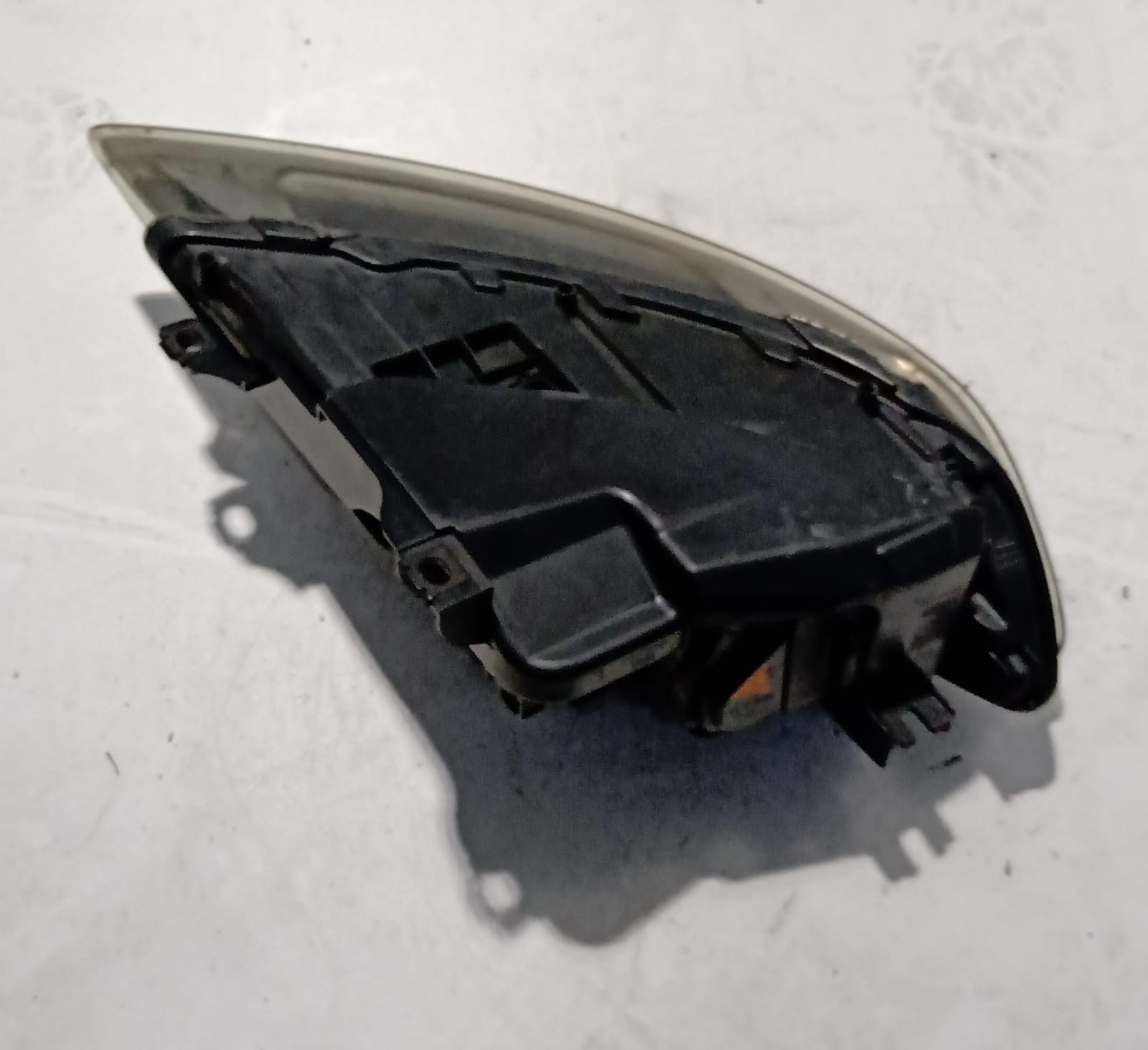 Fanale anteriore sinistro