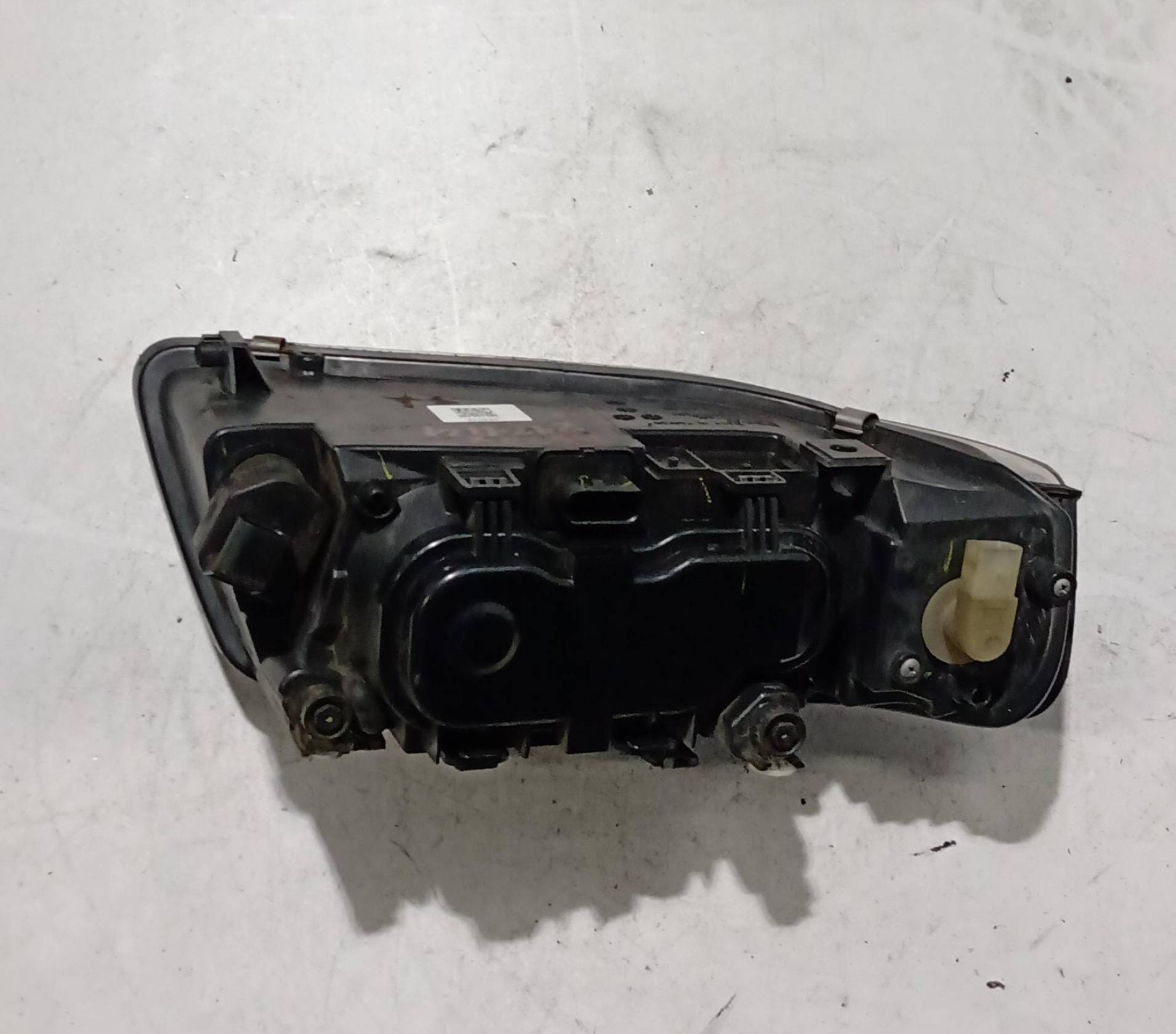 Fanale anteriore sinistro