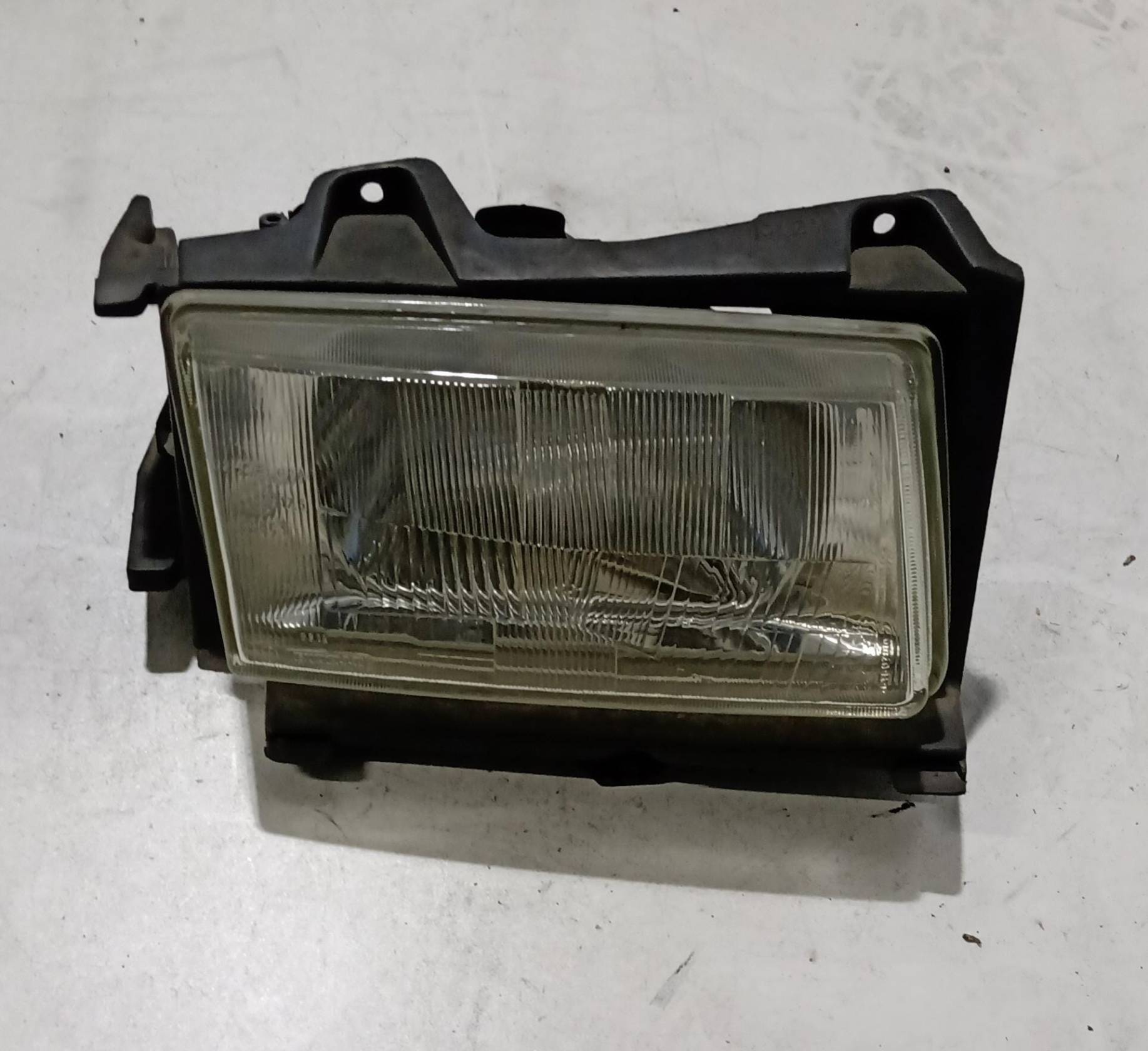 fanale anteriore destro