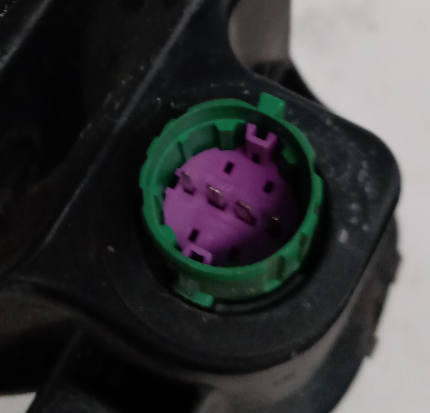 Fanale anteriore sinistro