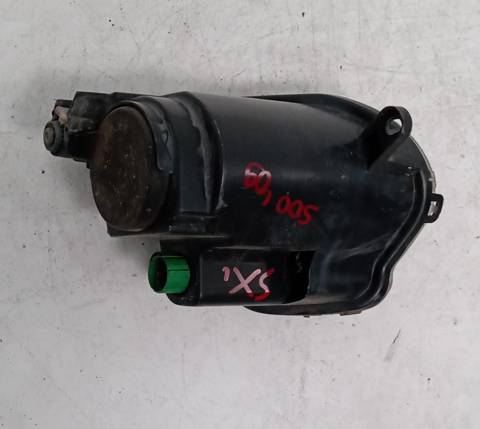 Fanale anteriore sinistro