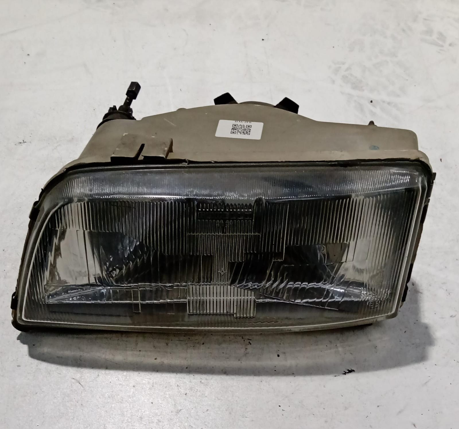 Fanale anteriore sinistro