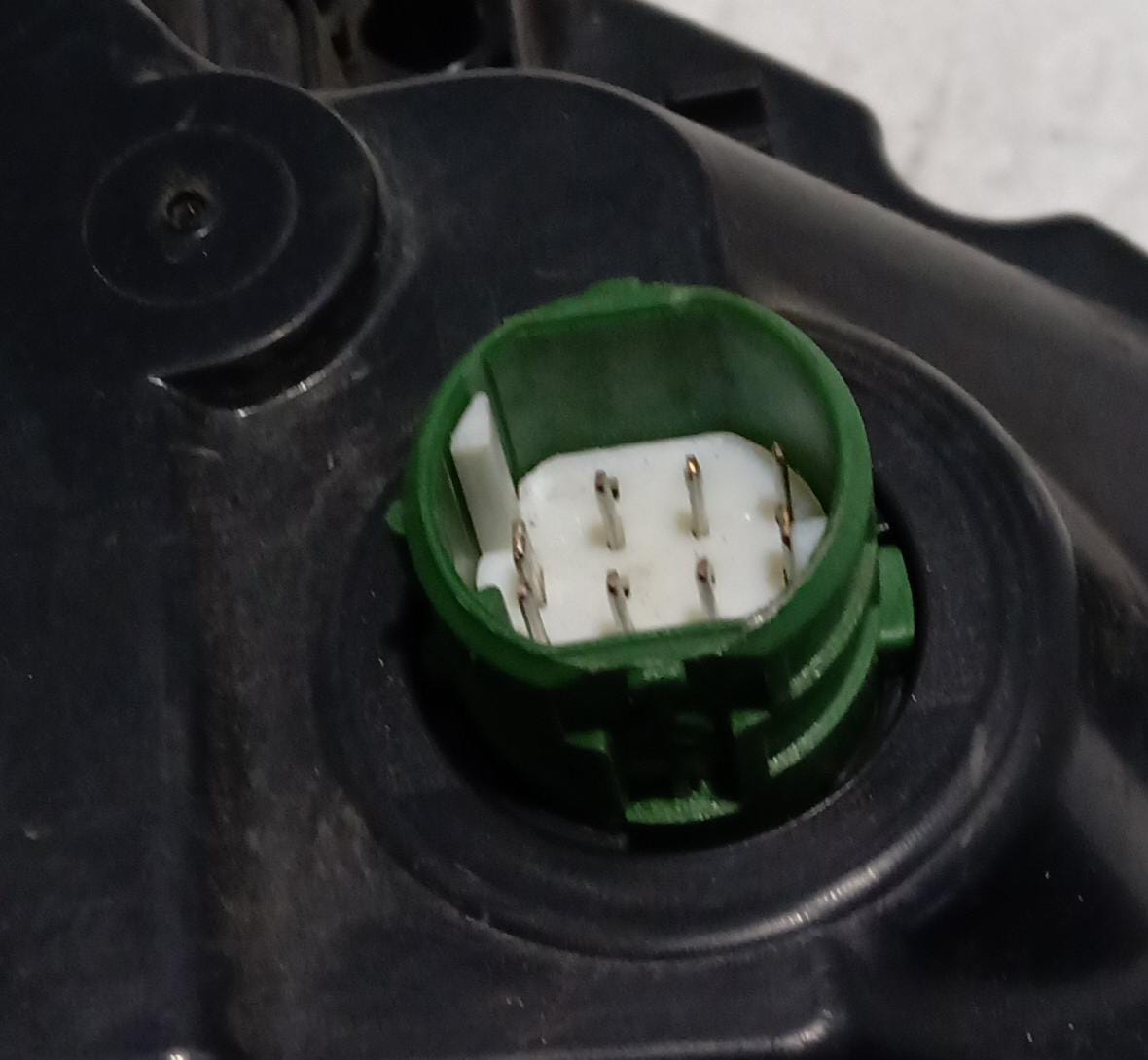 Fanale anteriore sinistro