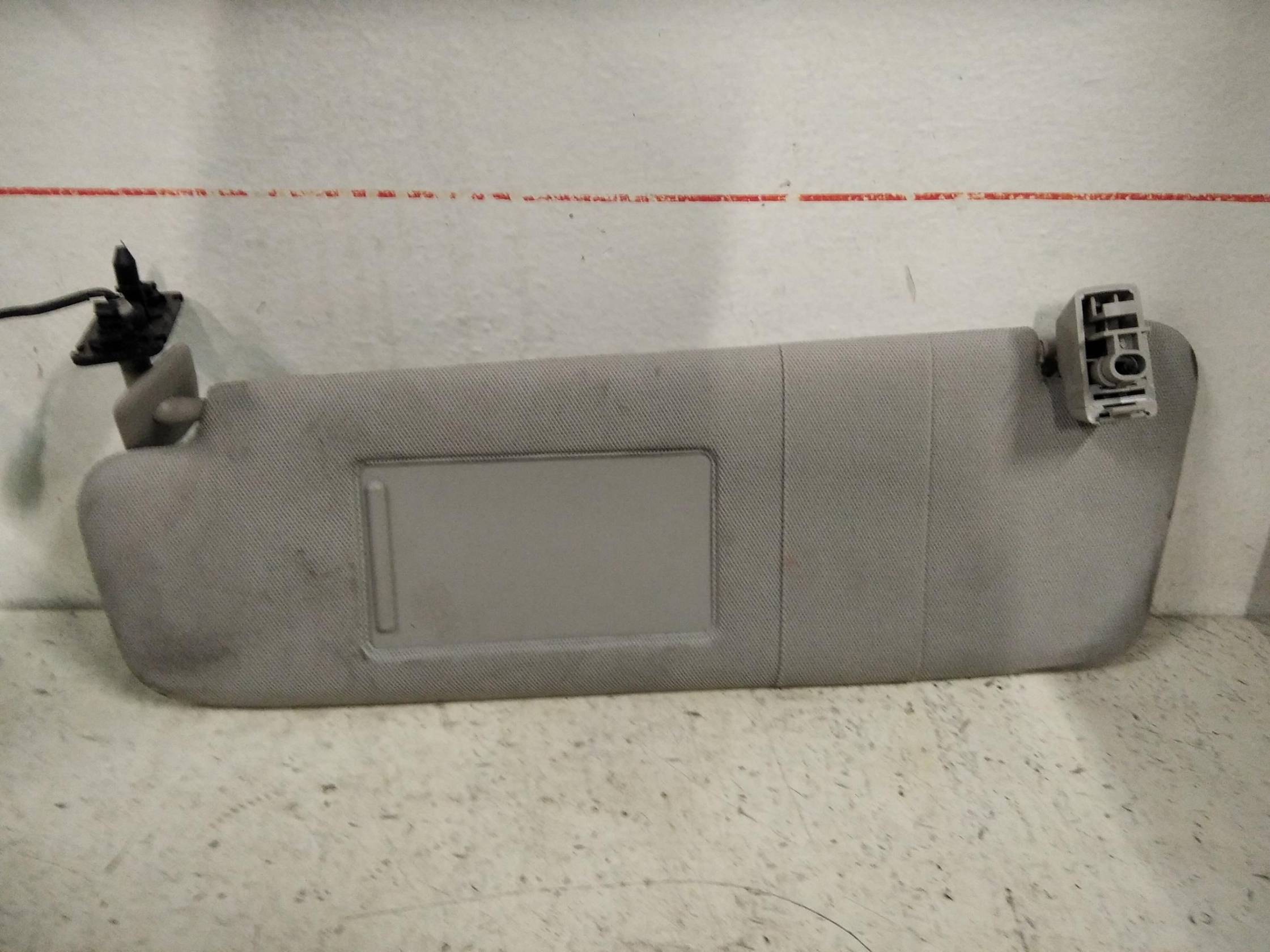 Aletta parasole parabrezza sx.