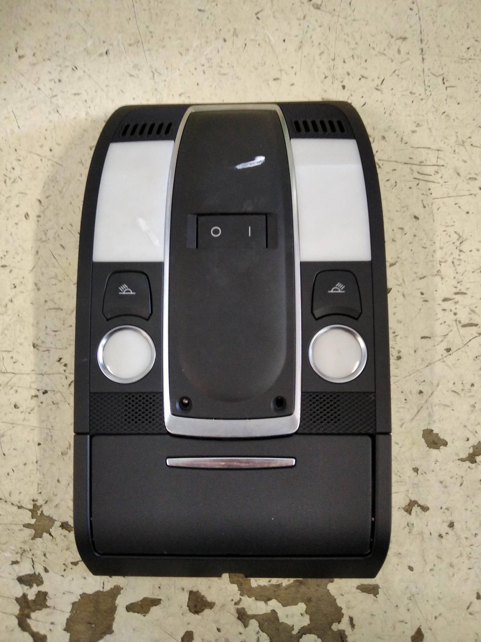 Luce cortesia ant. tetto