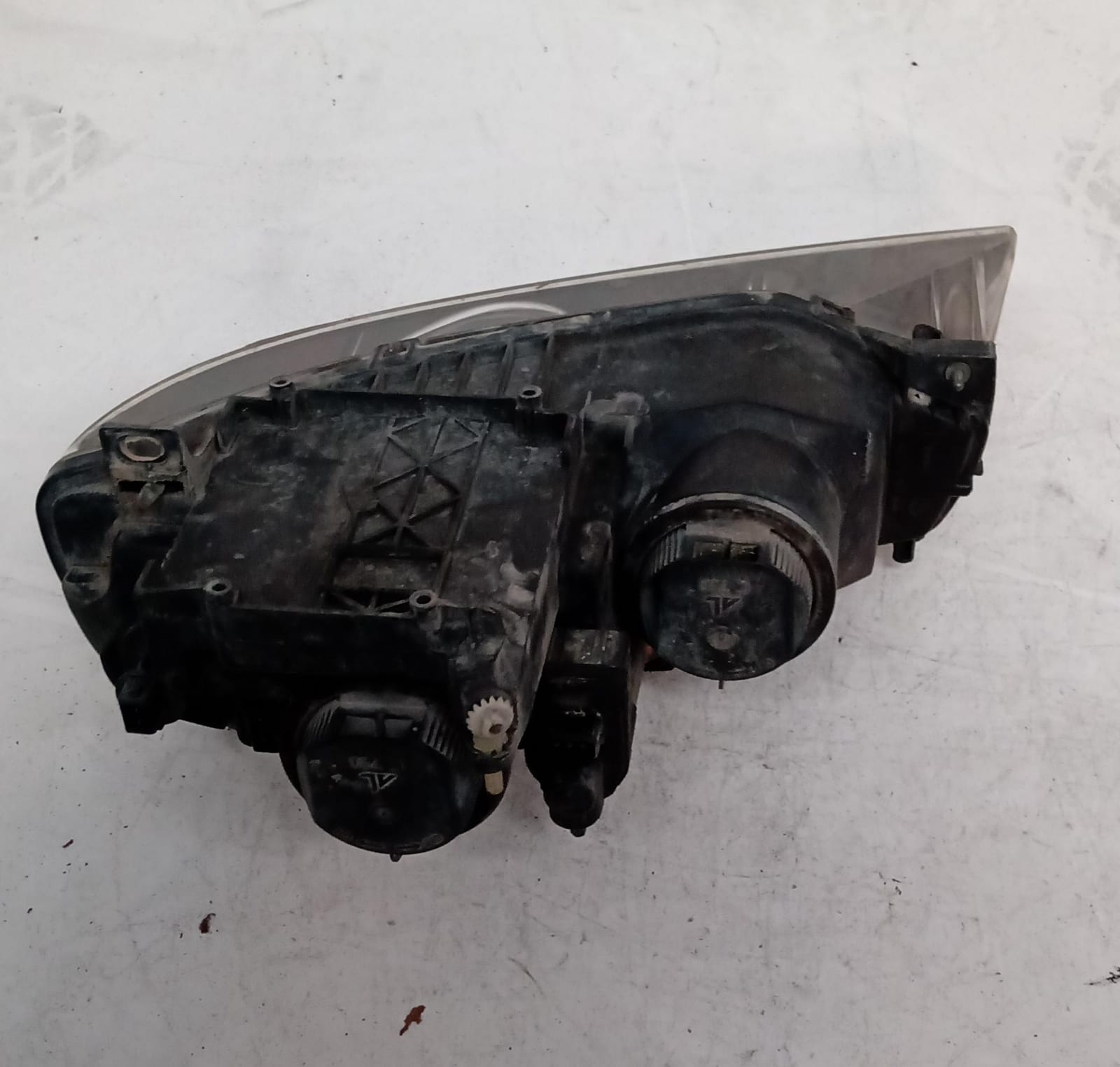 Fanale anteriore destro