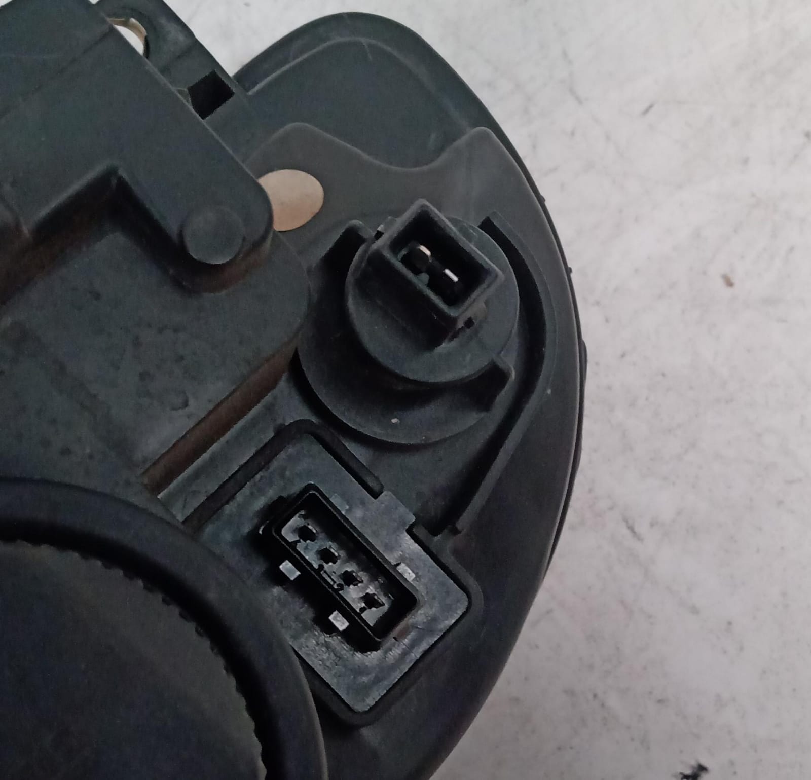 Fanale anteriore sinistro