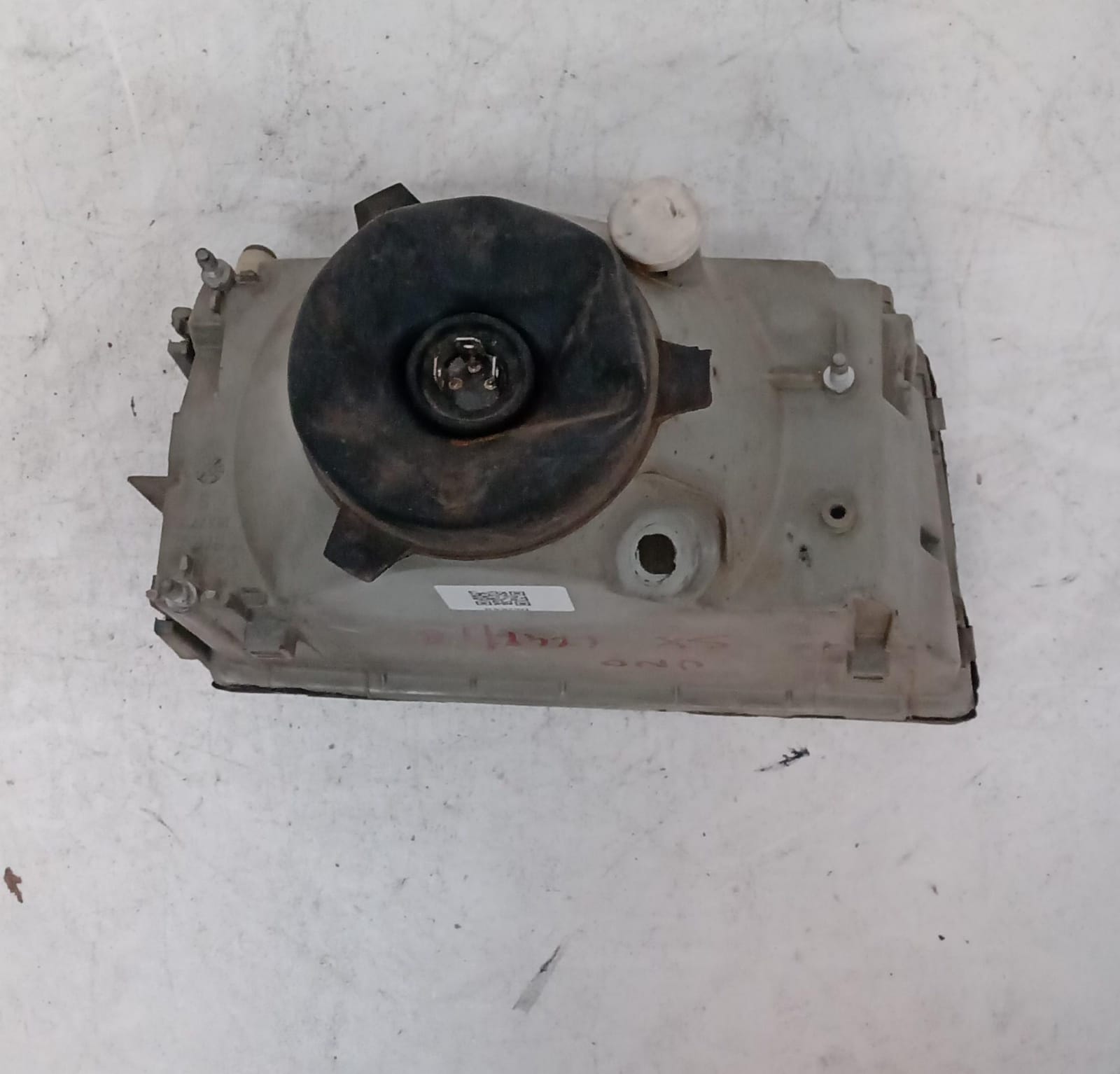 Fanale anteriore sinistro