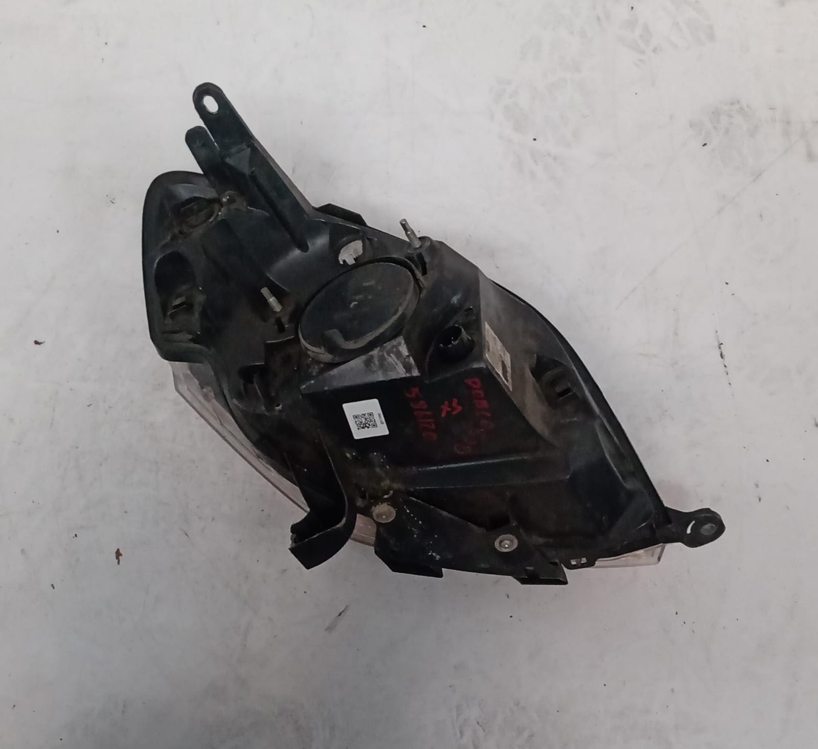 Fanale anteriore sinistro