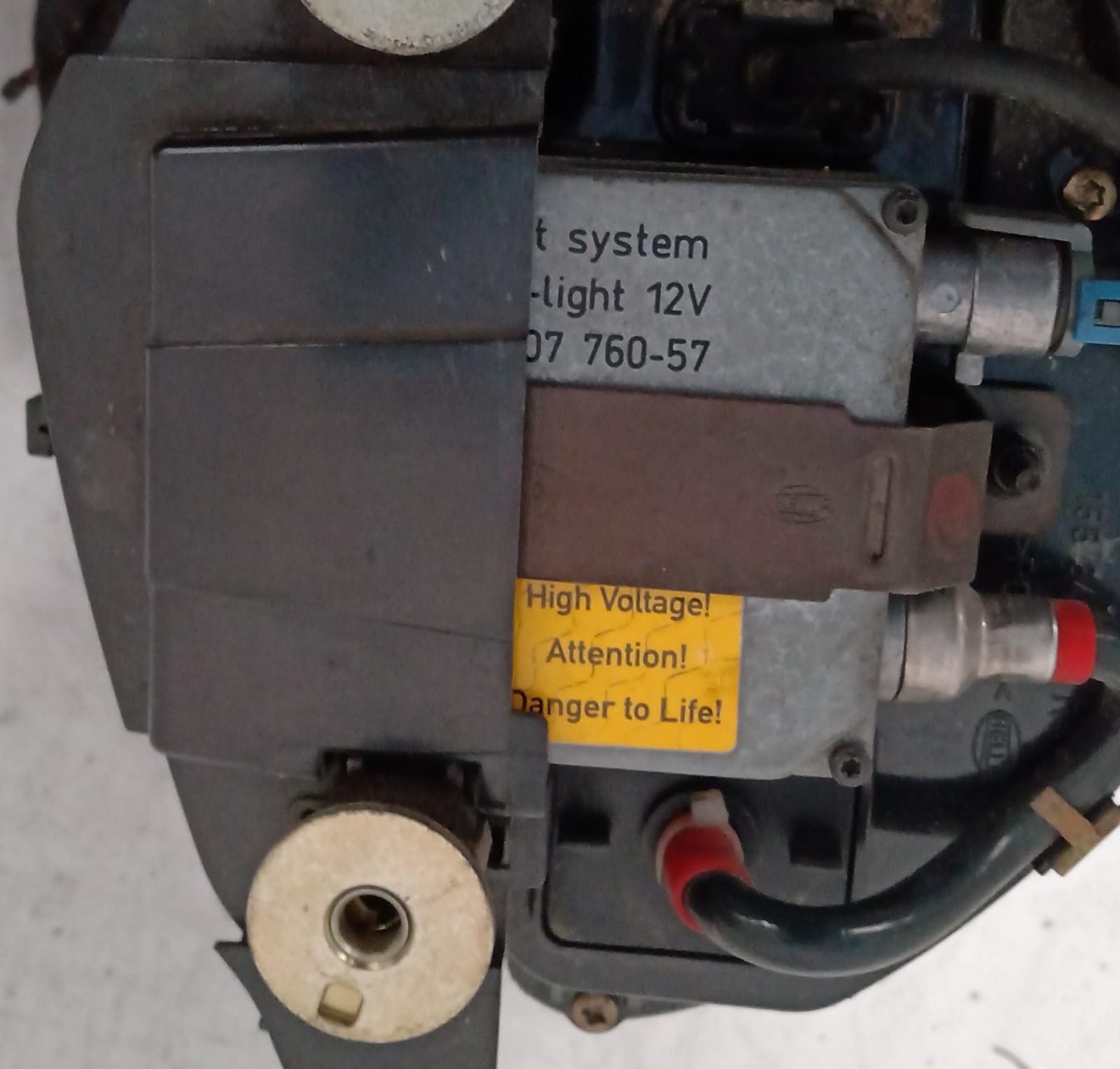 Fanale anteriore destro