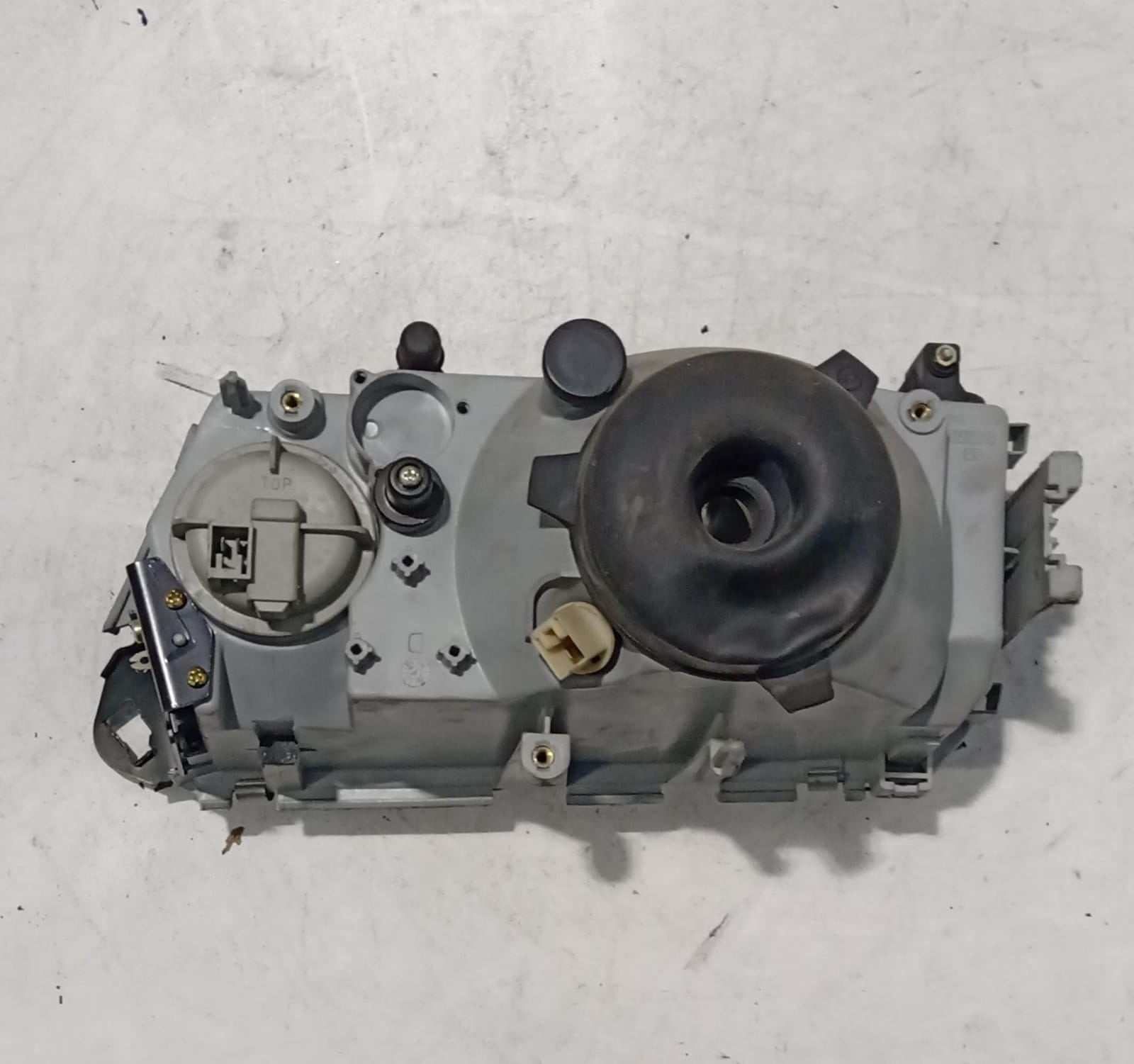 Fanale anteriore destro