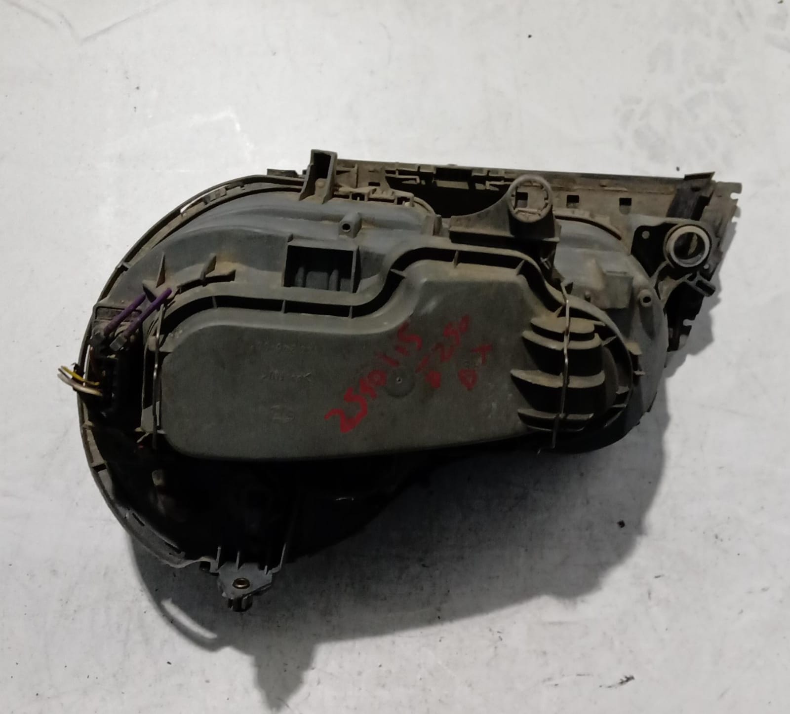 Fanale anteriore destro